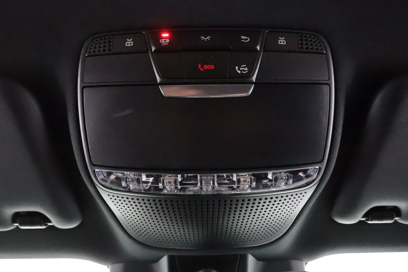 MERCEDES-BENZ E 2023 300 de 4Matic T AMG * Distronic+ / P.kamera / Ilmastoidut nahat / Keyless / Widescreen / Sähköluukku / Navi * - Merkkihuollettu / ALV - HULLUT AVAJAISHULINAT KORKOTARJOUS 3,29 %