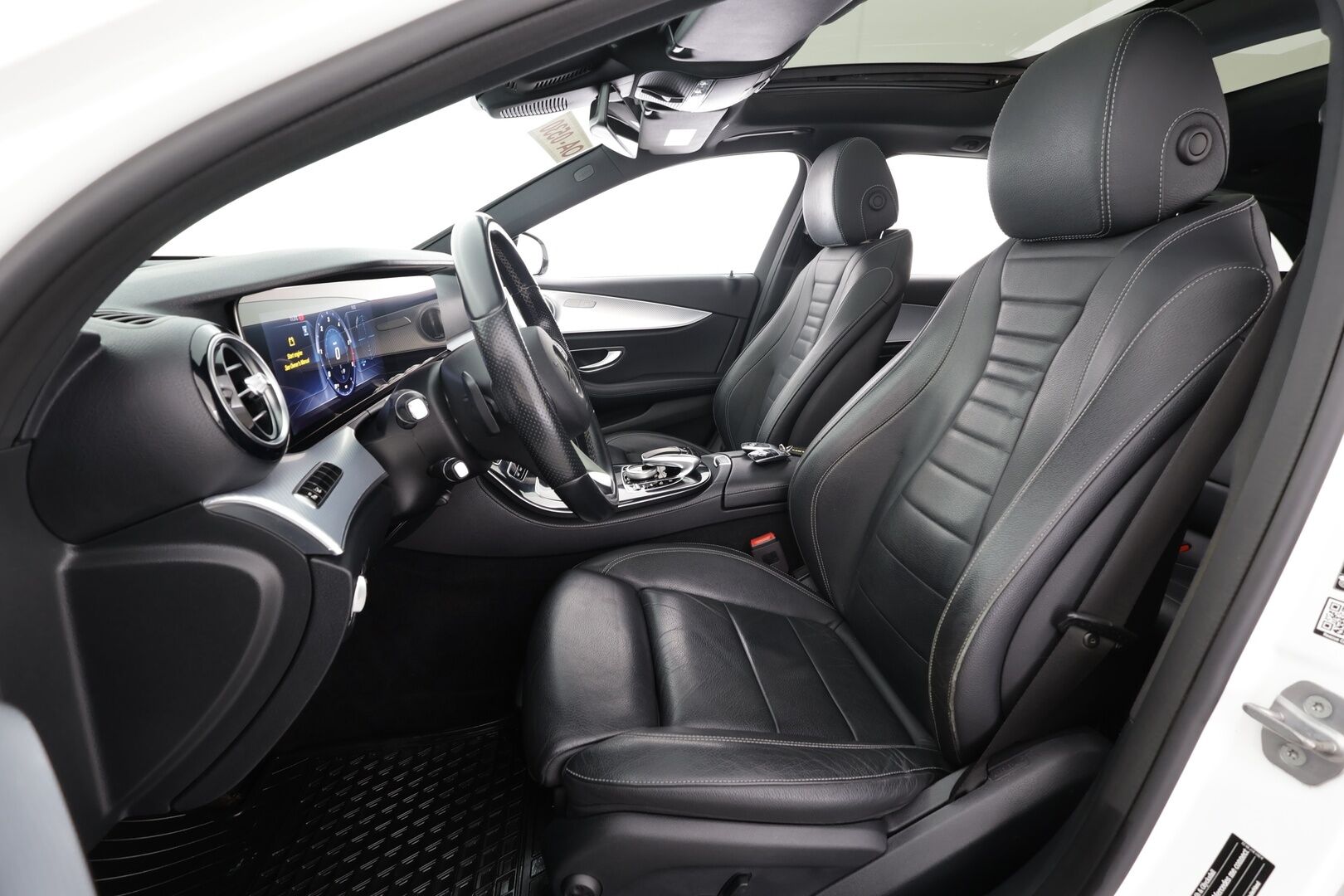 MERCEDES-BENZ E 2018 220 d 4Matic A All-Terrain * Webasto / Burmester / Panorama / 360° / Koukku / Multibeam / Widescreen / HUD / Airmatic * - Hieno All-terrain Huippukamoilla! Ilma-Alusta! - HULLUT AVAJAISHULINAT KORKOTARJOUS 3,29 %