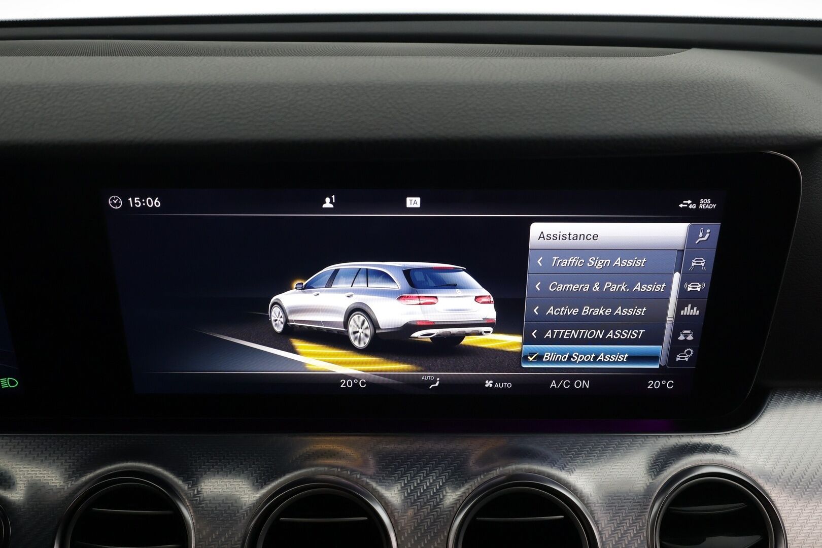 MERCEDES-BENZ E 2018 220 d 4Matic A All-Terrain * Burmester / Panorama / 360° / Koukku / Multibeam / Widescreen / Webasto / HUD / Airmatic * - Huippuvarusteet