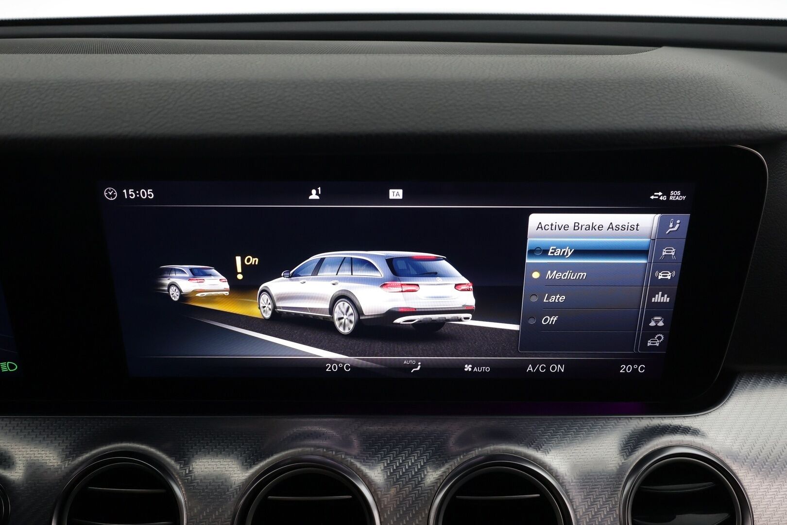 MERCEDES-BENZ E 2018 220 d 4Matic A All-Terrain - Webasto | Burmester | Panorama | 360° | Koukku | Multibeam | Widescreen  HUD | Airmatic