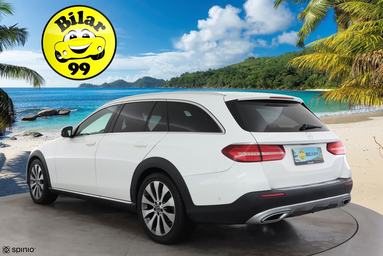 MERCEDES-BENZ E 2018 220 d 4Matic A All-Terrain * Webasto / Burmester / Panorama / 360° / Koukku / Multibeam / Widescreen / HUD / Airmatic * - Hieno All-terrain Huippukamoilla! Ilma-Alusta! - HULLUT AVAJAISHULINAT KORKOTARJOUS 3,29 %