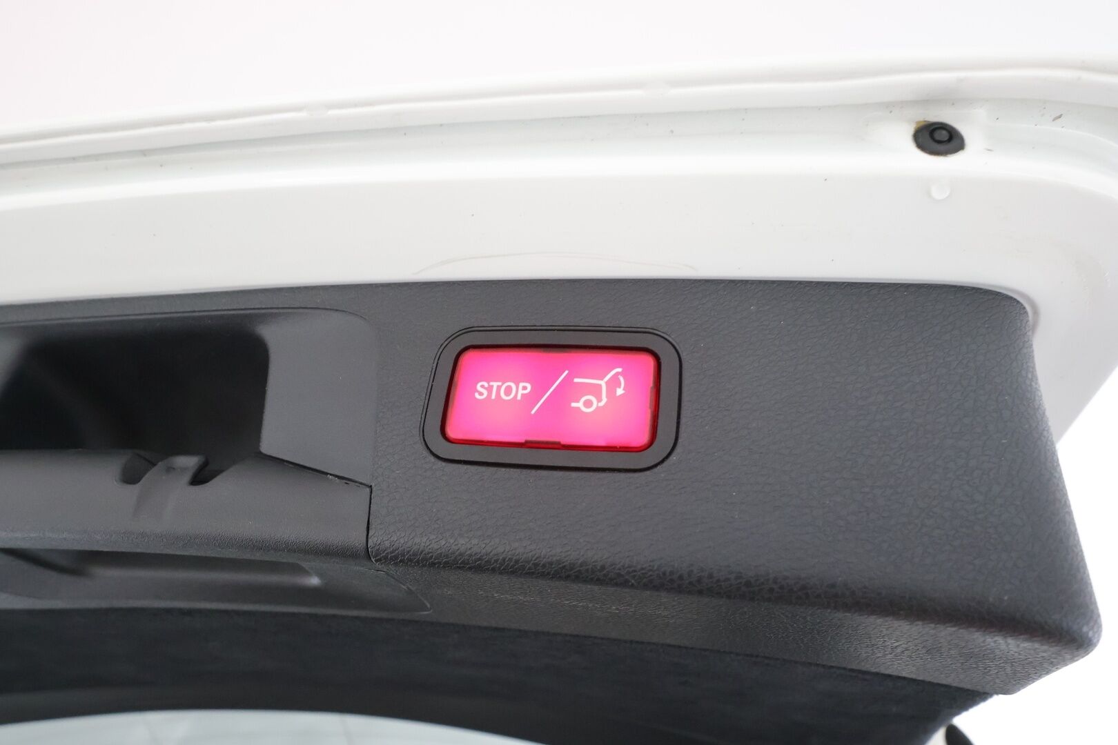 MERCEDES-BENZ E 2018 220 d 4Matic A All-Terrain * Burmester / Panorama / 360° / Koukku / Multibeam / Widescreen / Webasto / HUD / Airmatic * - Huippuvarusteet