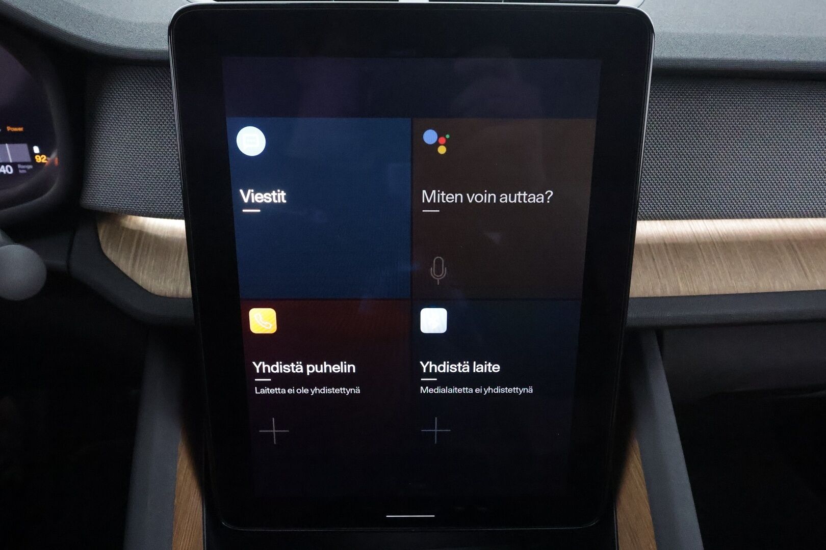 POLESTAR 2 2022 Dual Motor 78 kWh * Pilot plus / ILP / PIxel-LED / 360-Kamera / Harman/Kardon / Muistipenkki * - Kahdet Renkaat / 2x Lataus