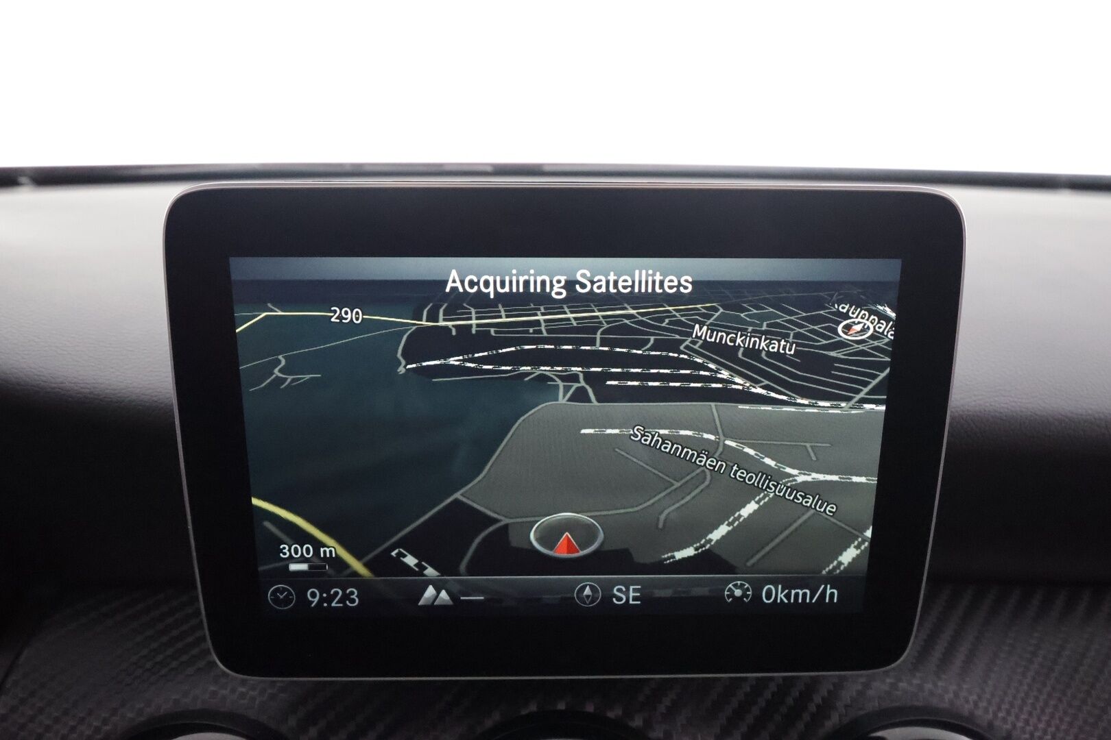 MERCEDES-BENZ A 45 AMG 2018 45 AMG 381hv * Panorama / Muistipenkki / P.kamera / Sport-putkisto / LED / Navi / Puolinahat * - Sport-Putkisto / Hiilikuitu - sisäpaketti / Night - Paketti 