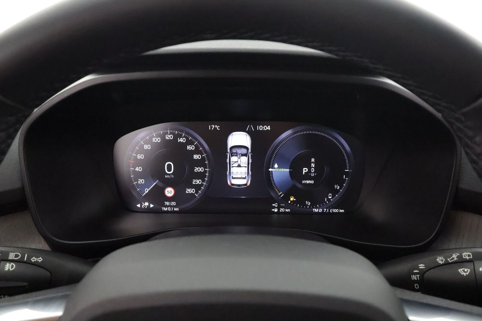 Volvo XC40 2022 T5 TwE Business Inscription aut * Full-LED / Webasto / ACC / Panorama / H&K / 360 / Sportpenkki Muistilla * - Akku kuntotarkastettu / 2x Latauskaapelit 