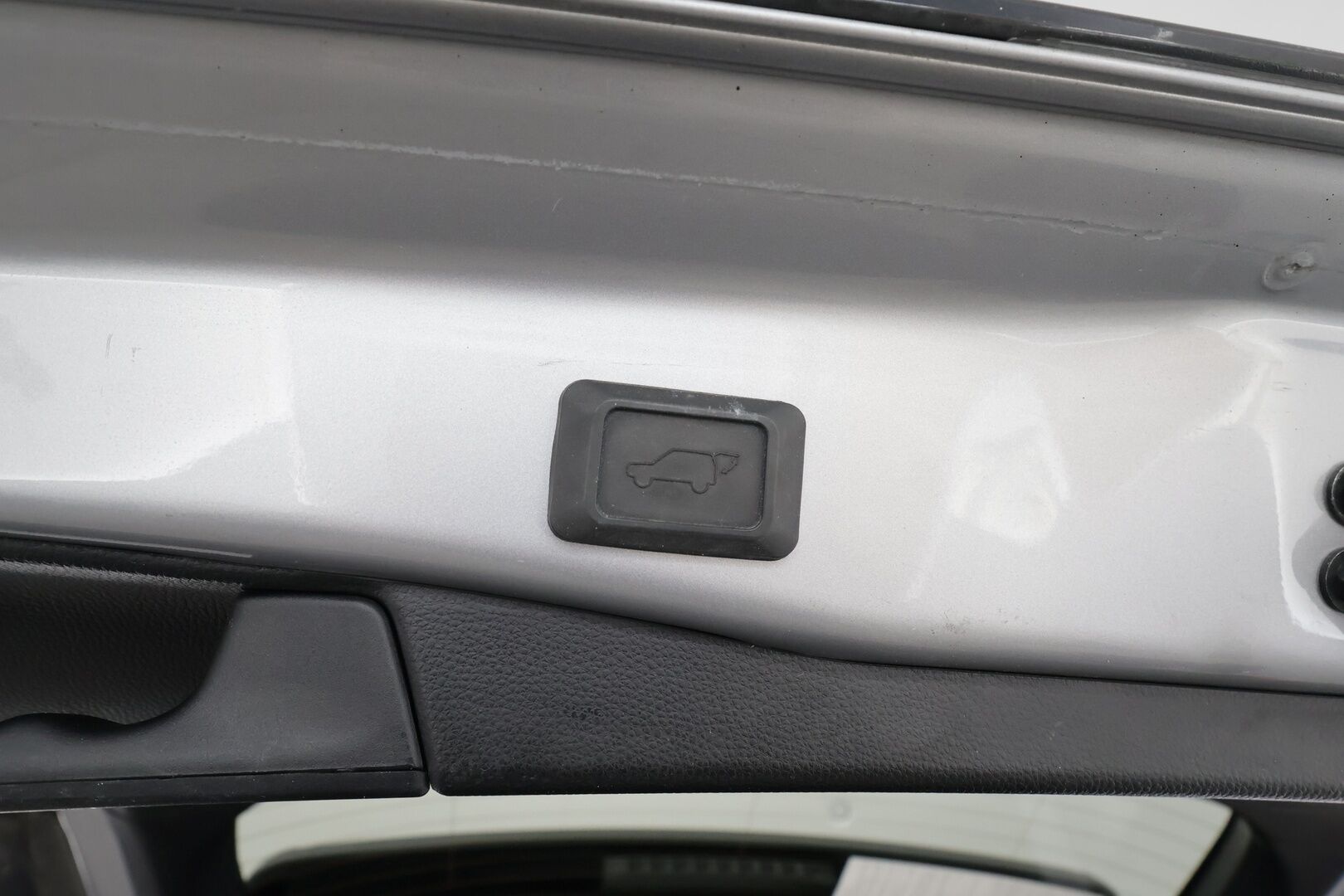 TOYOTA RAV4 PLUG-IN 2022 Hybrid 2,5 AWD-i Style * Adapt.Vakkari / Koukku / Peruutuskamera / LED / Sähköpenkki / KeyLess / Sähköluukku - Kahdet renkaat aluvanteilla - HULLUT AVAJAISHULINAT KORKOTARJOUS 3,29 %