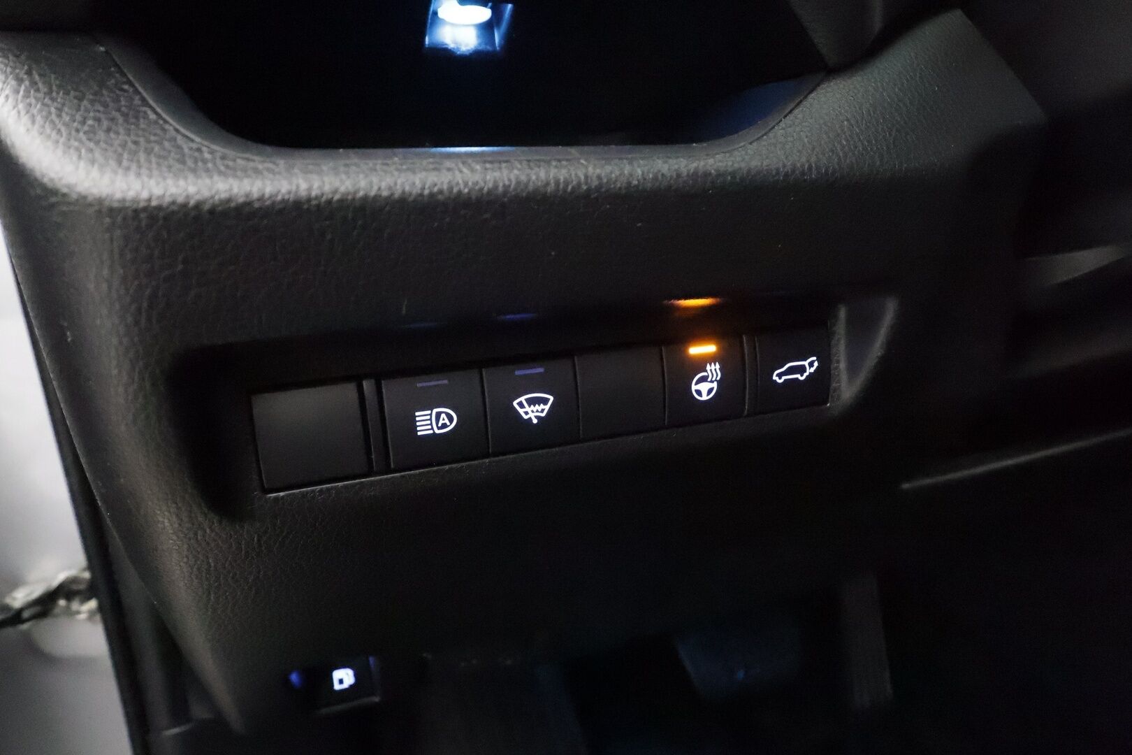 TOYOTA RAV4 PLUG-IN 2022 Hybrid 2,5 AWD-i Style - Adapt.Vakkari | Koukku | Peruutuskamera | LED | Sähköpenkki | KeyLess | Sähköluukku