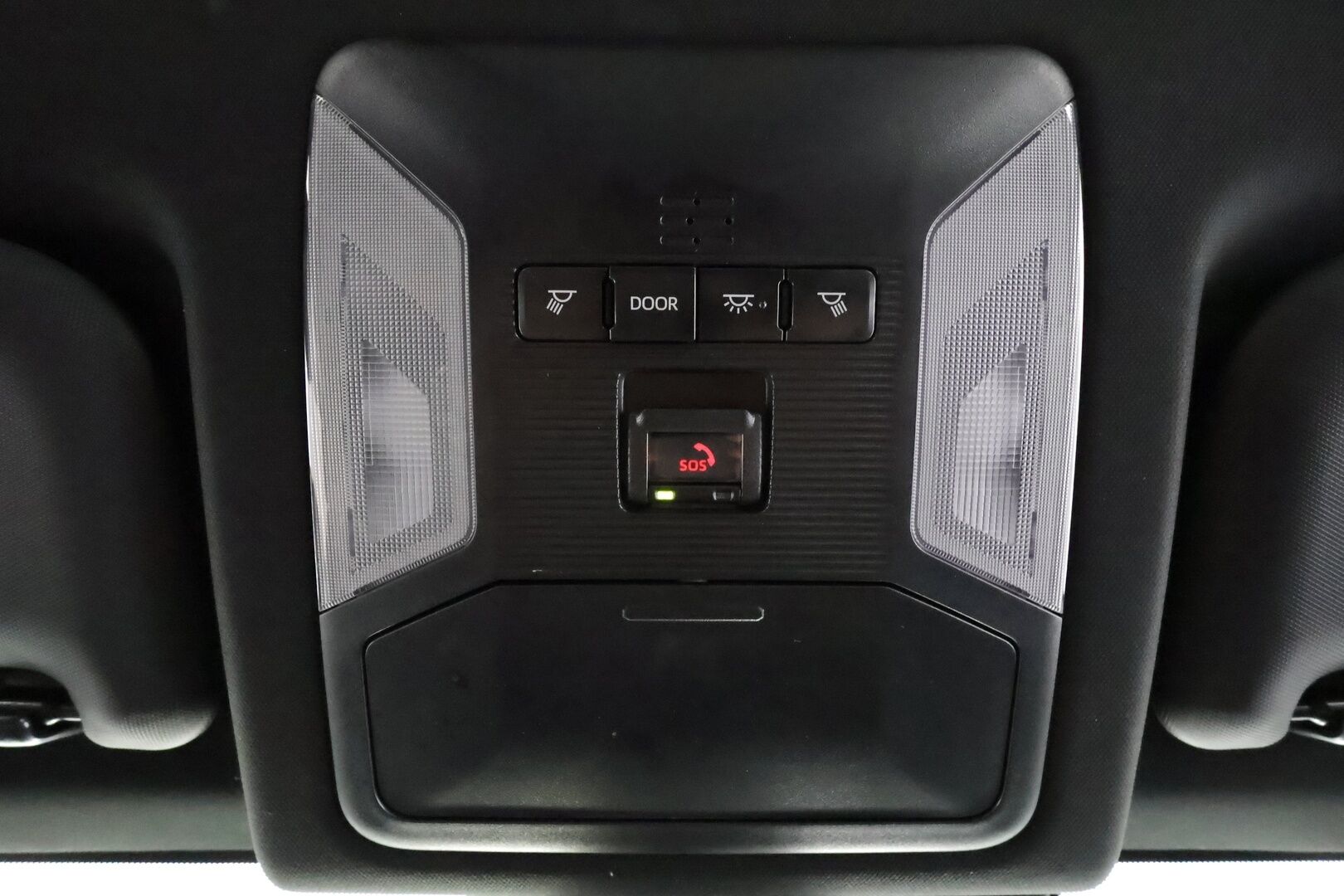 TOYOTA RAV4 PLUG-IN 2022 Hybrid 2,5 AWD-i Style * Adapt.Vakkari / Koukku / Peruutuskamera / LED / Sähköpenkki / KeyLess / Sähköluukku - Kahdet renkaat aluvanteilla - HULLUT AVAJAISHULINAT KORKOTARJOUS 3,29 %