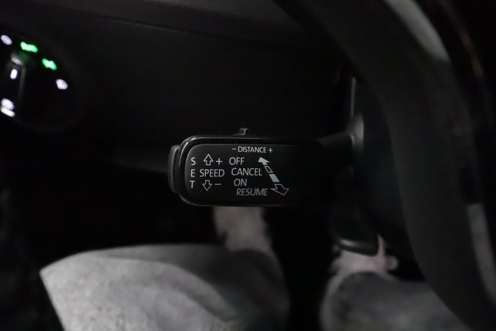 SKODA SUPERB 2023 1.4 TSi iV Style DSG * ACC / Koukku / Webasto / P.kamera / Skoda crystal Matrix-LED / Muistipenkki / Apple&Android * - Merkkihuollettu / Kahdet Renkaat / 2x Lataus