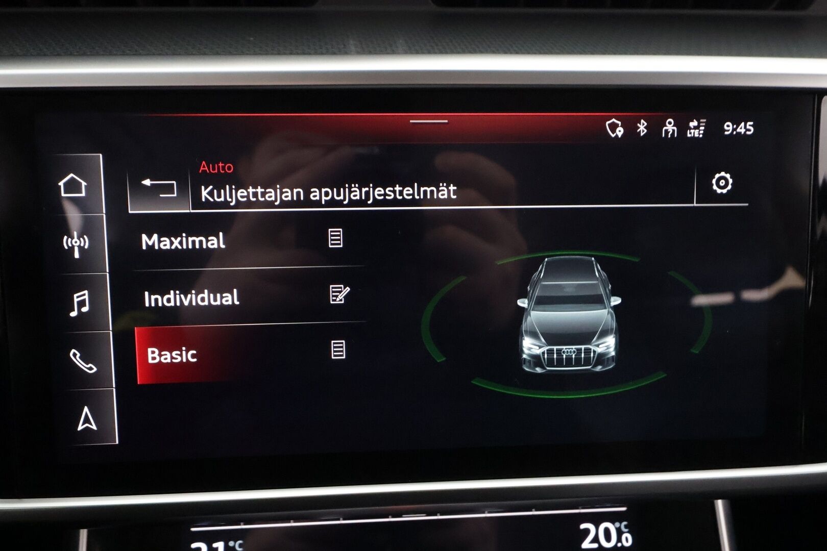 AUDI A6 ALLROAD 2022 Business 40 TDI MHEV quattro S tronic * ALV / Webasto / Koukku / ACC / LED / P.Kamera / Sportpenkit / Navi / Kaistavahti * - Kahdet Nokia renkaat aluvanteilla / Merkkihuollot