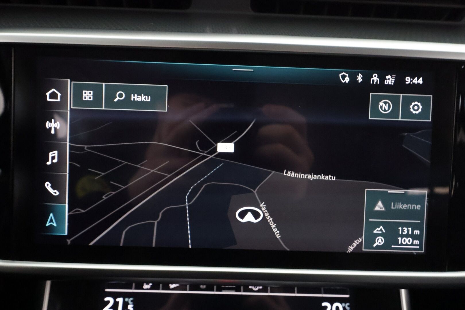 AUDI A6 ALLROAD 2022 Business 40 TDI MHEV quattro S tronic * ALV / Webasto / Koukku / ACC / LED / P.Kamera / Sportpenkit / Navi / Kaistavahti * - Kahdet Nokia renkaat aluvanteilla / Merkkihuollot