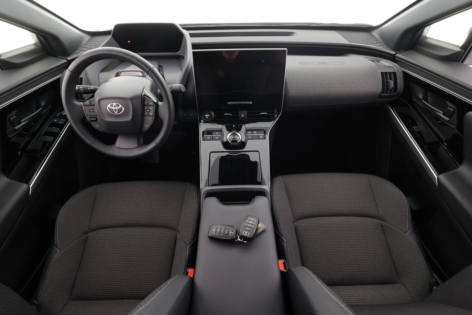 TOYOTA BZ4X 2025 FWD Team Deutschland * ACC / ILP / P.kamera / LED / Navi / Sähköpenkki / Keyless / Puolinahat *