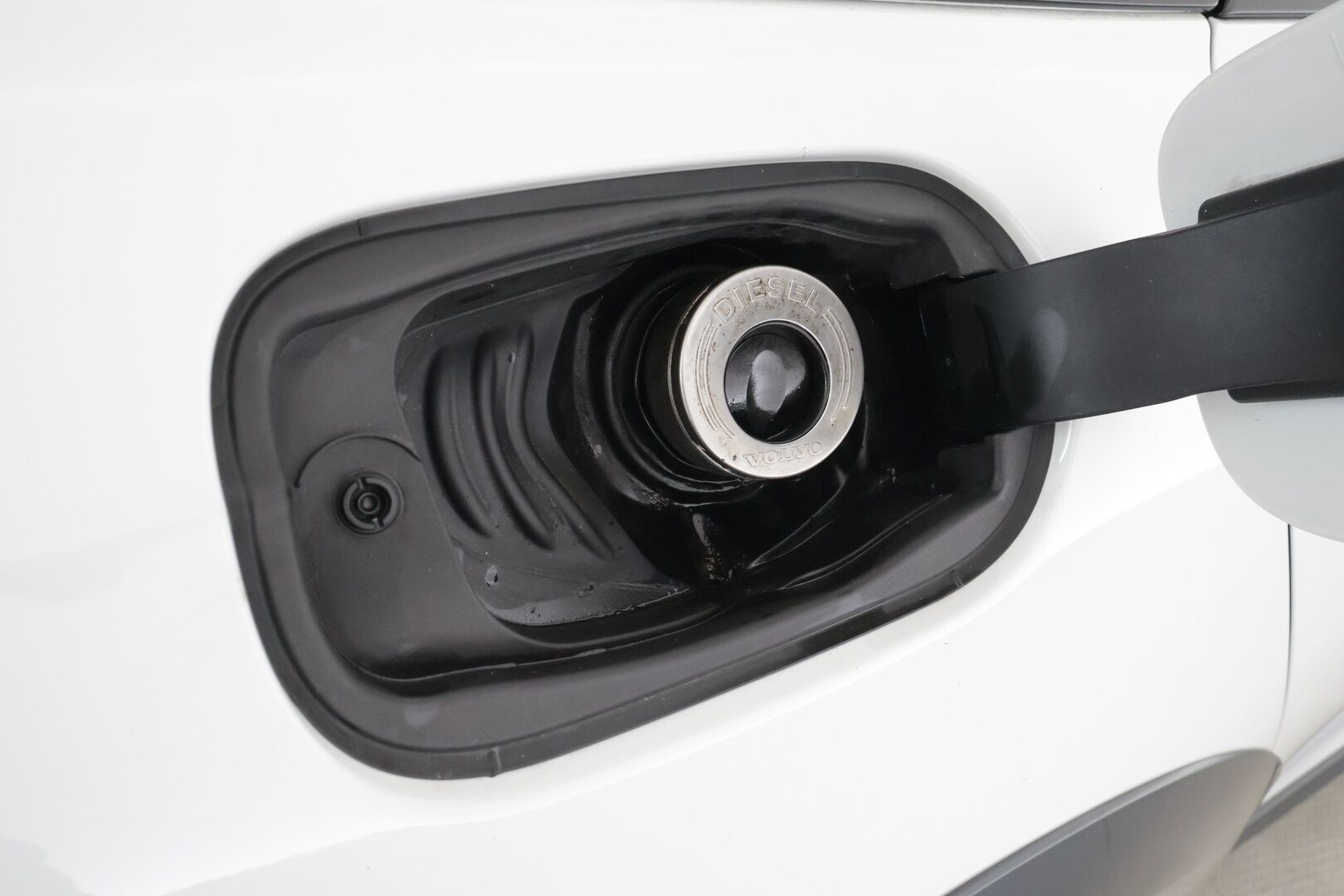 Volvo V90 Cross Country 2018 D4 AWD Business Pro aut * Webasto / Vetokoukku / Adapt.Vakkari / LED / Peruutuskamera / Sporttipenkki Muistilla / Keyless - Vähän ajettu / Upea / Juuri tullut Tampereelle! - HULLUT AVAJAISHULINAT KORKOTARJOUS 3,29 %