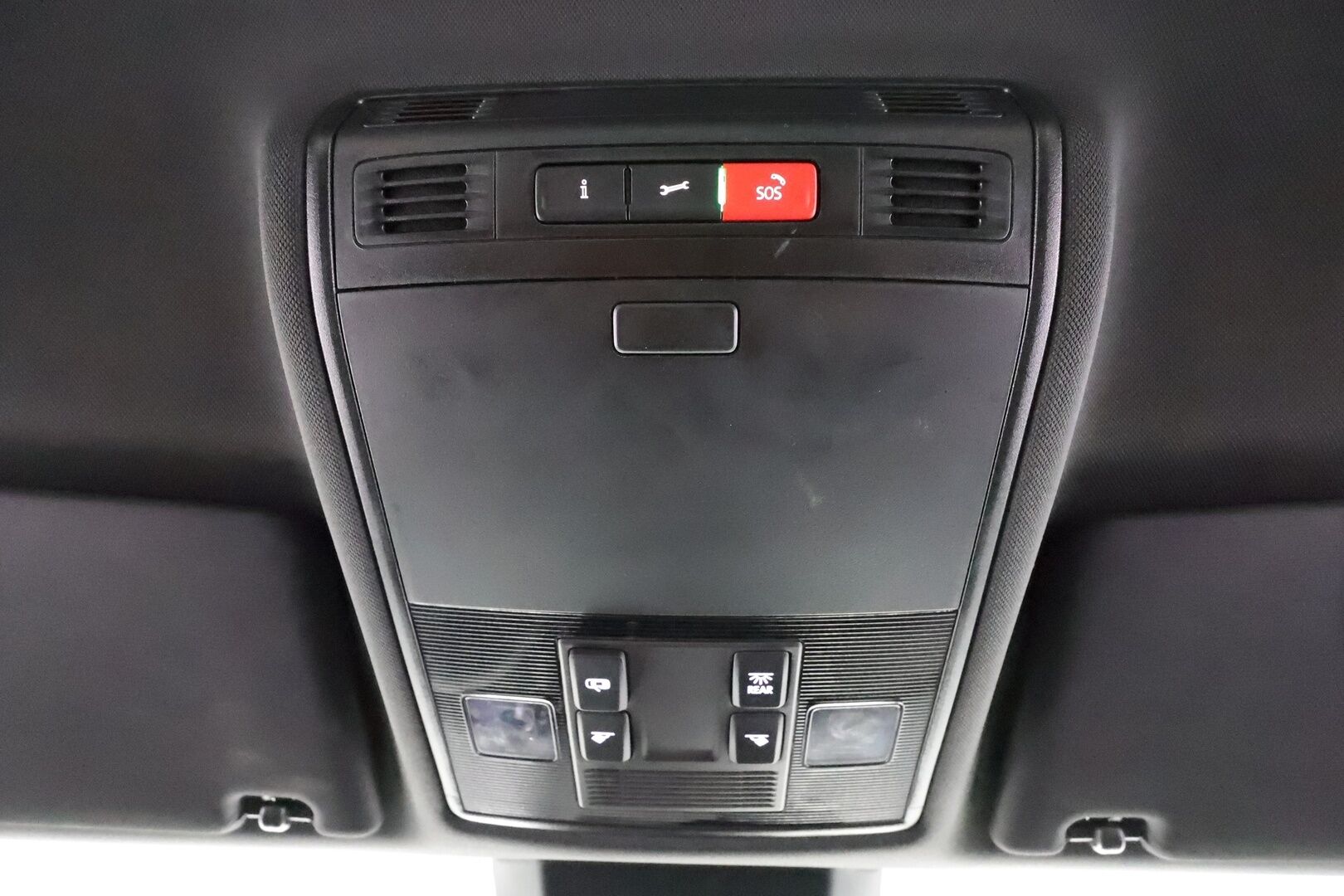 SKODA KODIAQ 2022 2,0 TSI 4x4 SportLine DSG * ACC / Webasto / Koukku / Matrix-LED / Muistipenkki / P.Kamera / 7-Paik / Apple&android * - *2x renkaat&vanteet* - HULLUT AVAJAISHULINAT KORKOTARJOUS 3,29 %