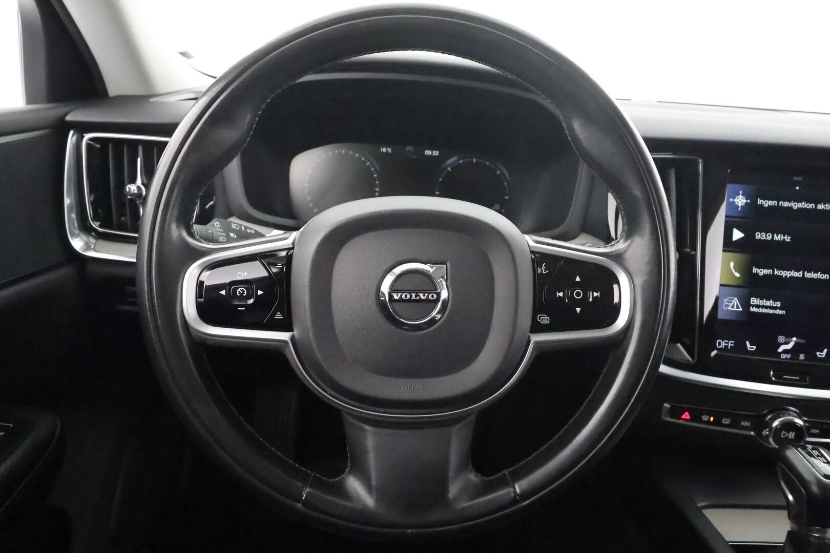 Volvo V60 2019 D3 AWD Inscription - | Sportnahat | Webasto | ACC | LED | P.Tutkat | Kaistavahti | Keyless |
