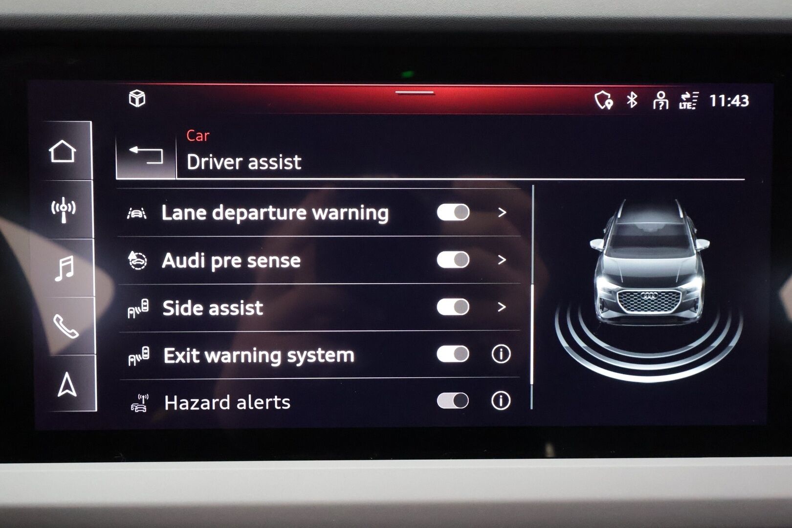 AUDI Q4 E-TRON 2023 50 E-Tron Quattro * ACC / P.kamera / ILP / Koukku / Sporttipenkit / LED / Sähköluukku / Digimittaristo * - Akku kuntotarkastettu