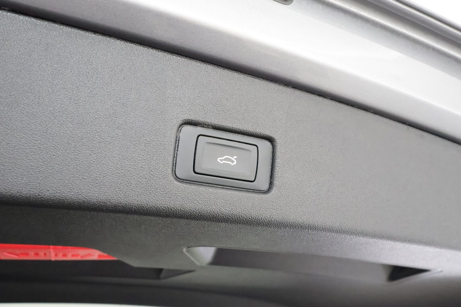 VOLKSWAGEN ID.5 2023 Pro Performance 150 kW * Koukku / ILP / ACC / Matrix-LED / P.Kamera / Navi / Kaistavahti * - Merkkihuollot