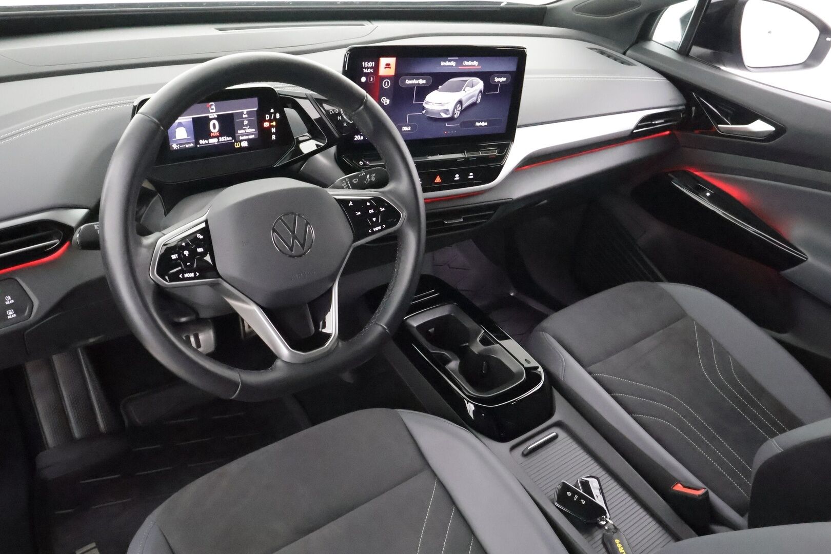 VOLKSWAGEN ID.5 2023 Pro Performance 150 kW * Koukku / ILP / ACC / Matrix-LED / P.Kamera / Navi / Kaistavahti * - Merkkihuollot