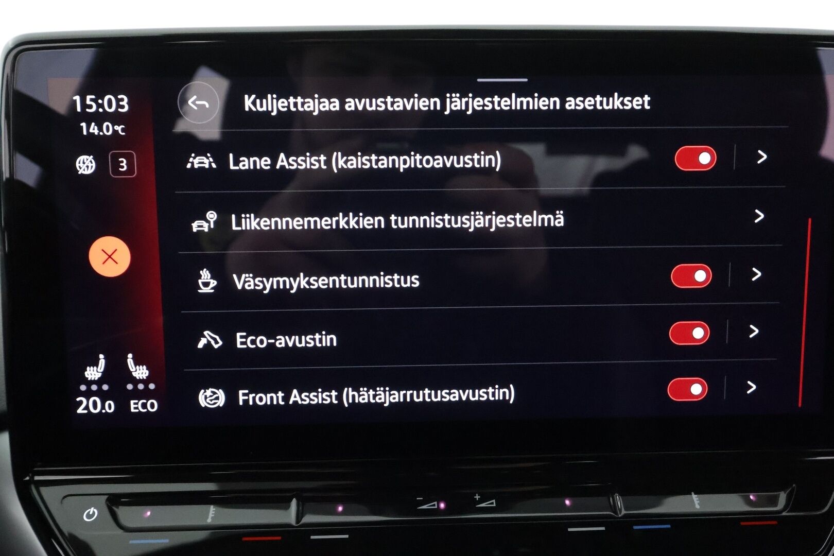 VOLKSWAGEN ID.5 2023 Pro Performance 150 kW * Koukku / ILP / ACC / Matrix-LED / P.Kamera / Navi / Kaistavahti * - Merkkihuollot