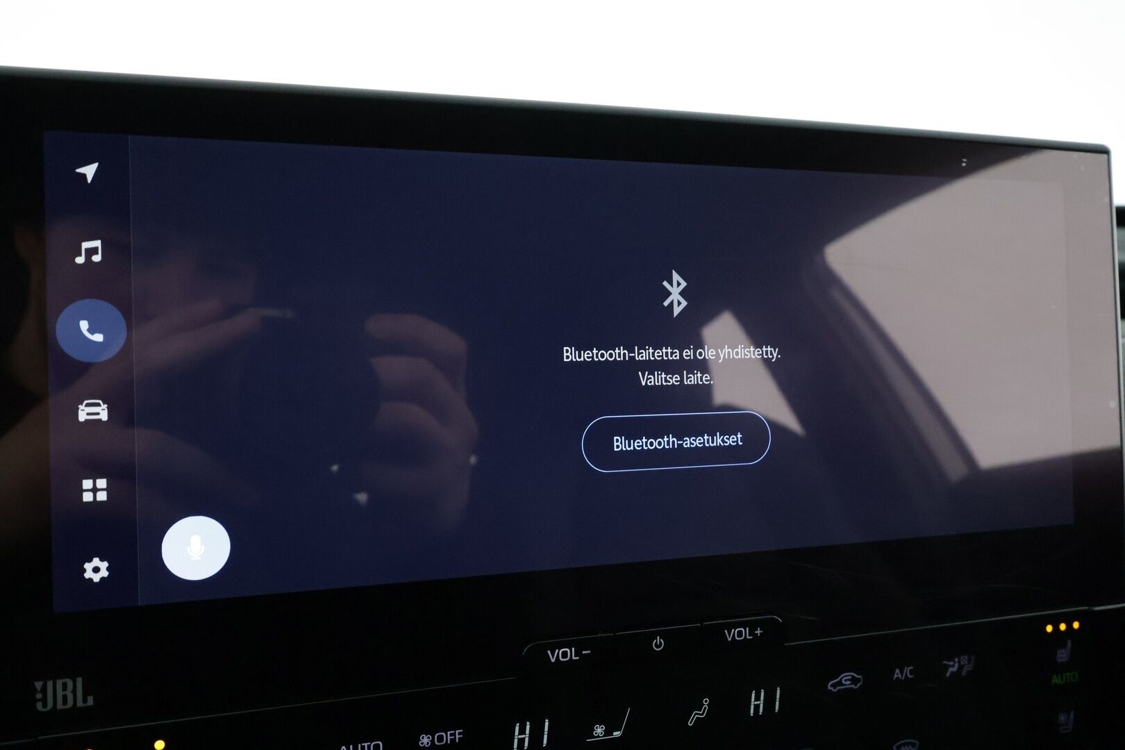 TOYOTA BZ4X 2023 71,4kWh AWD Style * ACC / 360° / JBL / Ilmastoidut nahat / Navi / LED / Keyless / Muistipenkki / Sähköluukku * - Akku kuntotarkastettu SoH 96,8% / Kahdet renkaat aluvanteilla