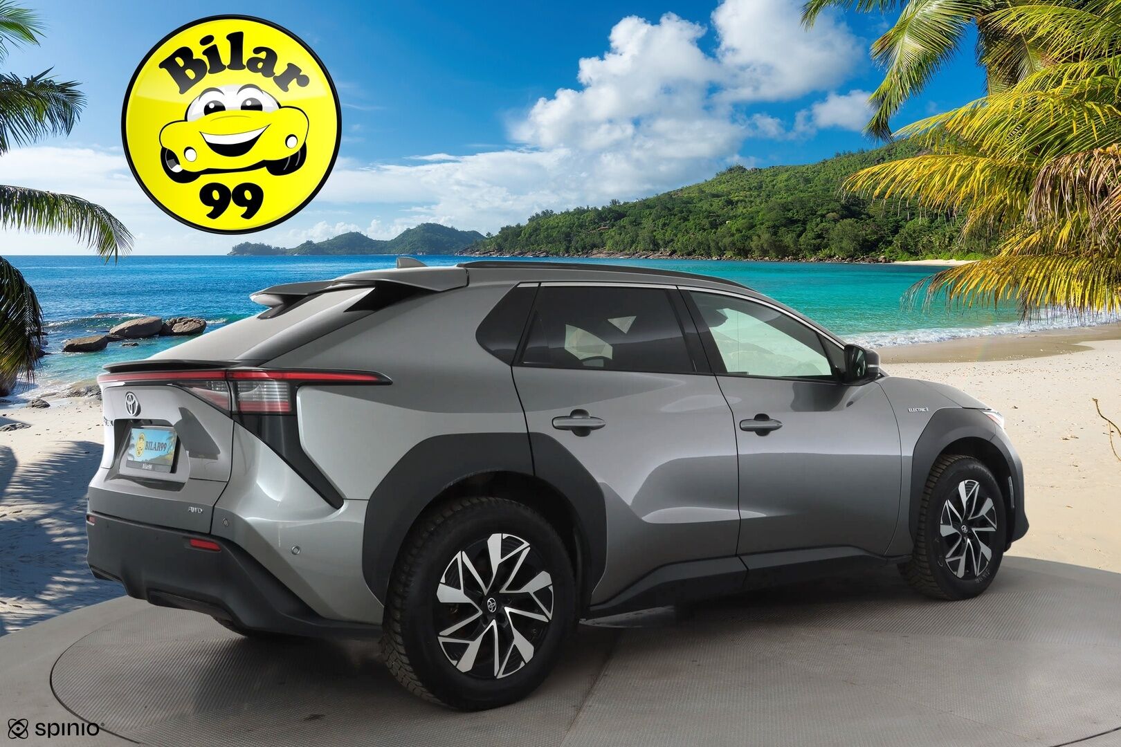 TOYOTA BZ4X 2023 71,4kWh AWD Style * ACC / 360° / JBL / Ilmastoidut nahat / Navi / LED / Keyless / Muistipenkki / Sähköluukku * - Akku kuntotarkastettu SoH 96,8% / Kahdet renkaat aluvanteilla