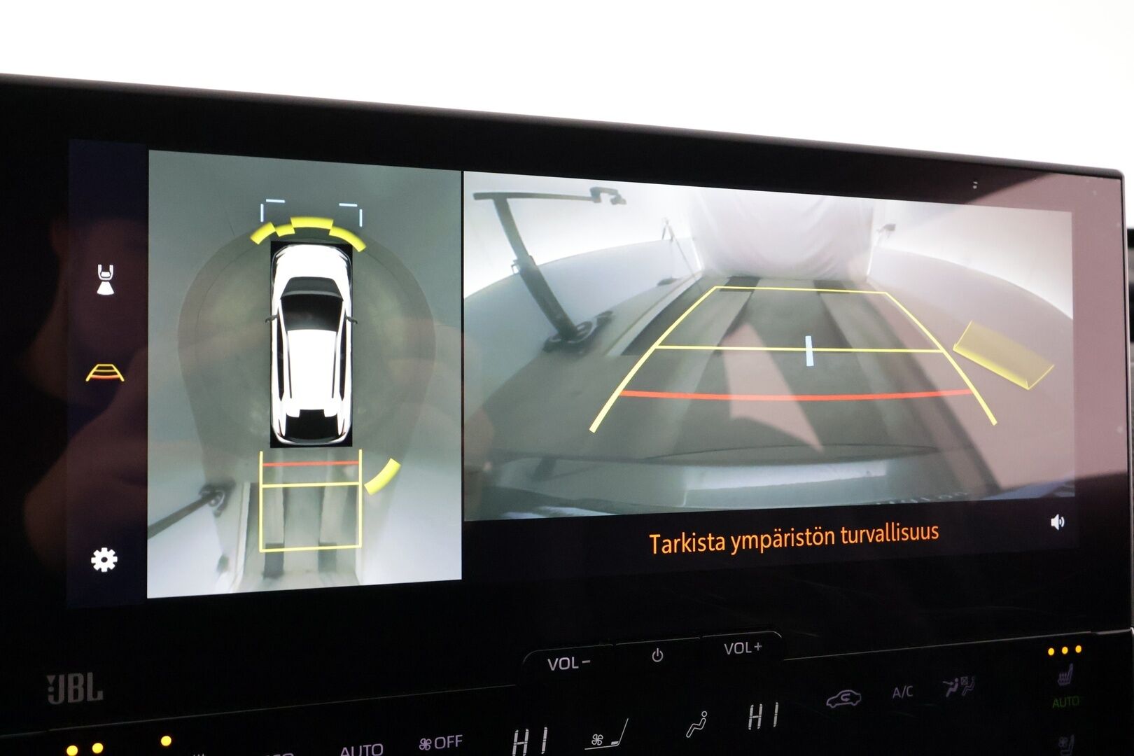 TOYOTA BZ4X 2023 71,4kWh AWD Style * ACC / 360° / JBL / Ilmastoidut nahat / Navi / LED / Keyless / Muistipenkki / Sähköluukku * - Akku kuntotarkastettu SoH 96,8% / Kahdet renkaat aluvanteilla