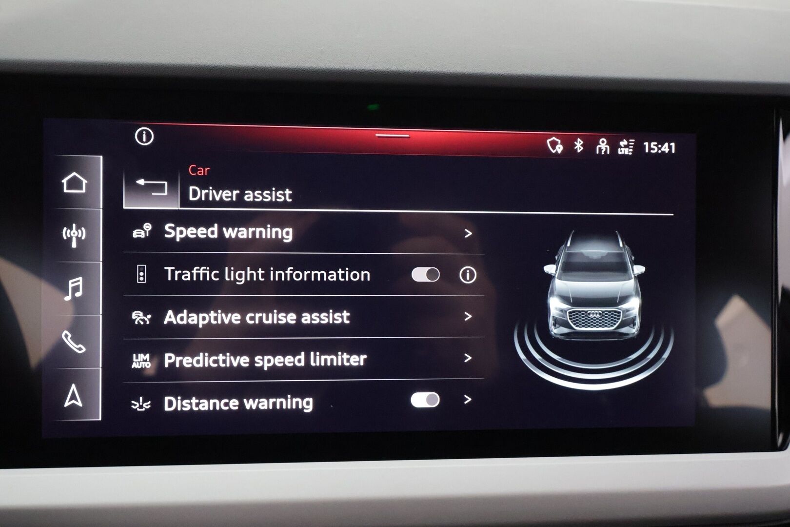 AUDI Q4 E-TRON 2023 45 Proline Quattro * ACC / LED / ILP / Koukku / P.Kamera / Apple&Android *