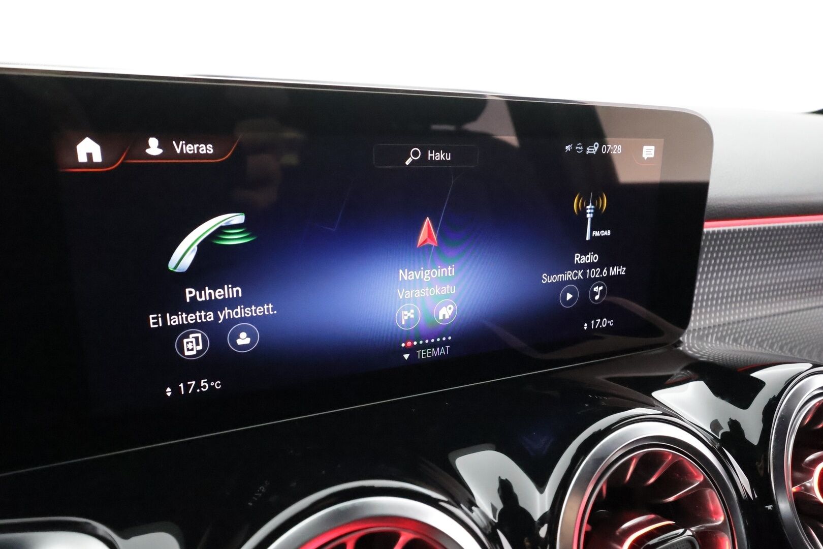 MERCEDES-BENZ EQB 2023 66,5kWh 350 4Matic Avantgarde * Distronic+ / High Performance LED / Lisälämmitin / Nahkasisusta / P.kamera * - Akku kuntotarkastettu / Kahdet Renkaat / 2x Lataus - HULLUT AVAJAISHULINAT KORKOTARJOUS 3,29 %