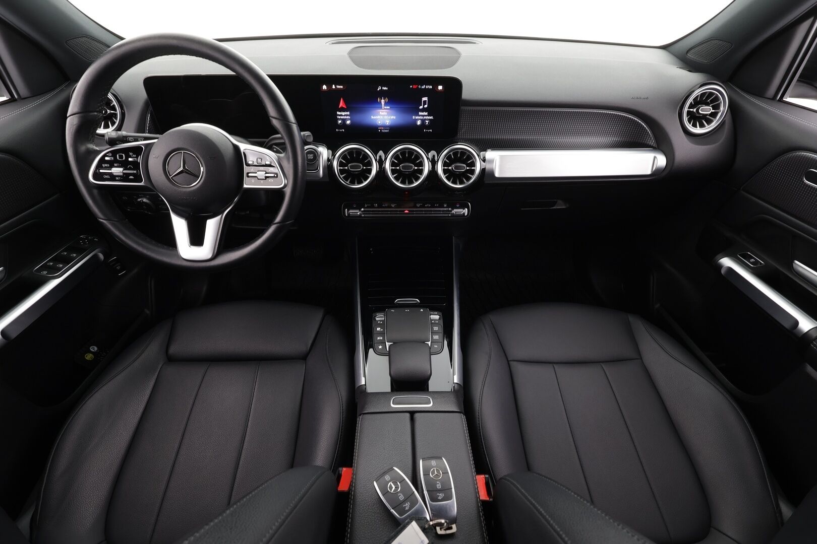 MERCEDES-BENZ EQB 2023 66,5kWh 350 4Matic Avantgarde * Distronic+ / High Performance LED / Lisälämmitin / Nahat / P.kamera * - Akku kuntotarkastettu / Kahdet Renkaat / 2x Lataus