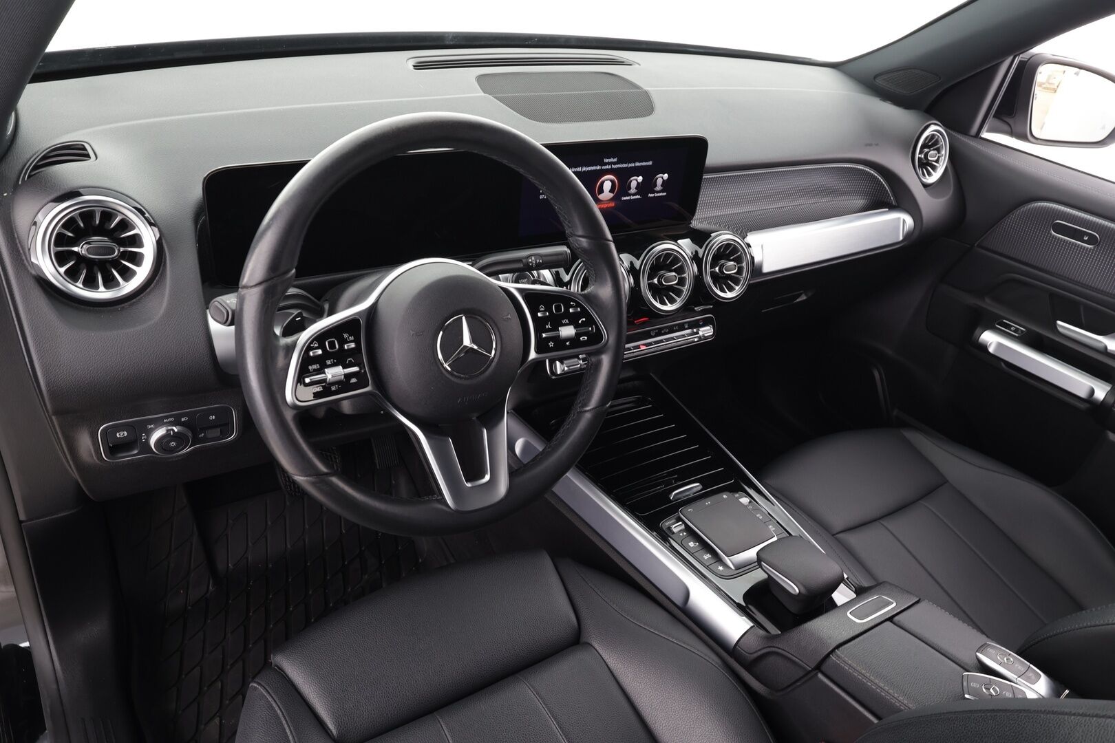 MERCEDES-BENZ EQB 2023 66,5kWh 350 4Matic Avantgarde * Distronic+ / High Performance LED / Lisälämmitin / Nahkasisusta / P.kamera * - Akku kuntotarkastettu / Kahdet Renkaat / 2x Lataus - HULLUT AVAJAISHULINAT KORKOTARJOUS 3,29 %