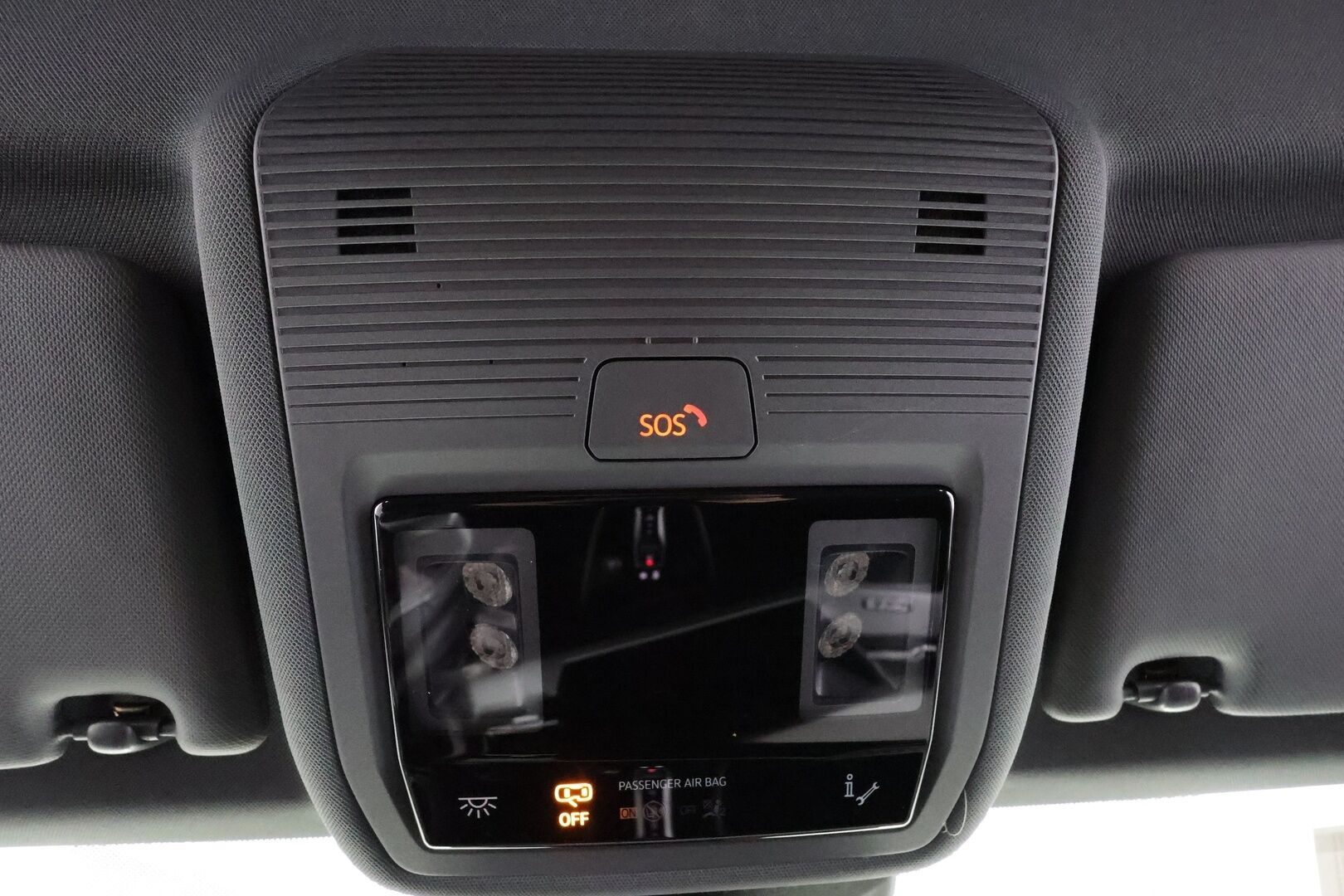 AUDI Q4 E-TRON 2023 50 E-Tron Quattro * ILP / Koukku / ACC / Matrix / Sportnahat / Navi / Keyless * - Merkkihuollot / Akku kuntotarkastettu SoH 93,1% / Kahdet renkaat aluvanteilla