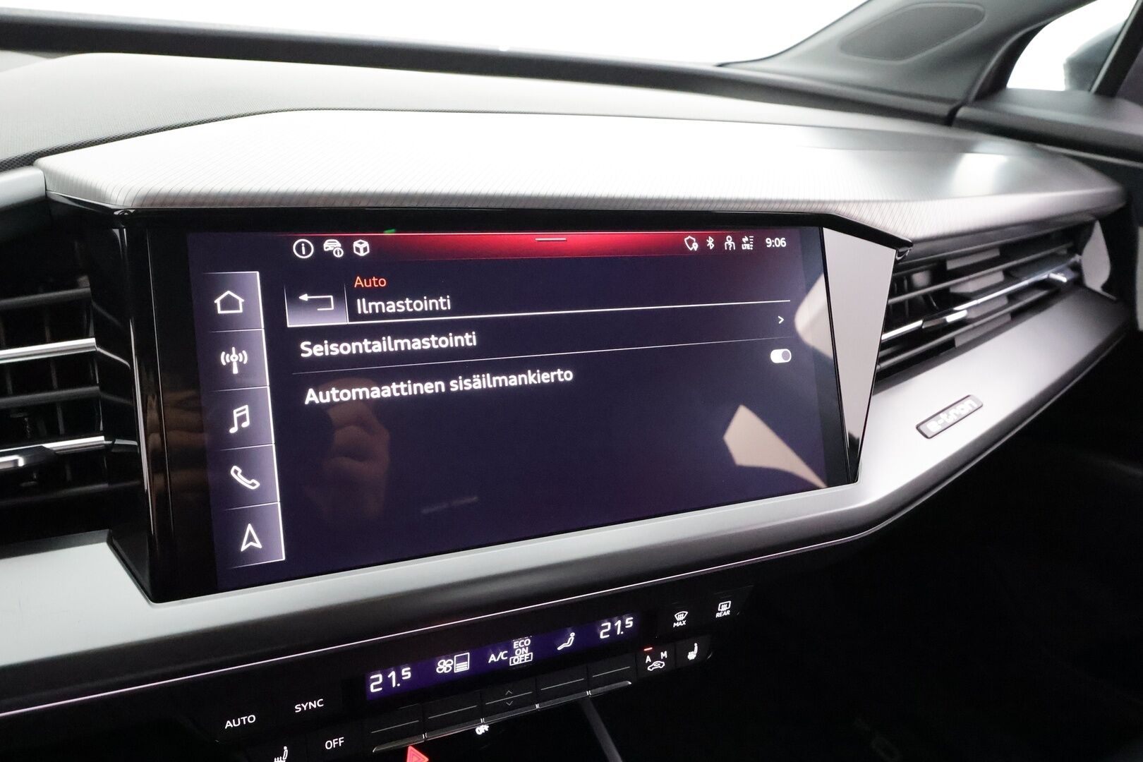 AUDI Q4 E-TRON 2023 50 E-Tron Quattro * ILP / Koukku / ACC / Matrix / Sportnahat / Navi / Keyless * - Merkkihuollot / Akku kuntotarkastettu SoH 93,1% / Kahdet renkaat aluvanteilla