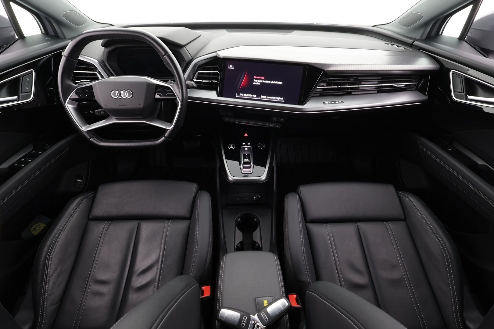 AUDI Q4 E-TRON 2023 50 E-Tron Quattro * ILP / Koukku / ACC / Matrix / Sportnahat / Navi / Keyless * - Merkkihuollot / Akku kuntotarkastettu SoH 93,1% / Kahdet renkaat aluvanteilla