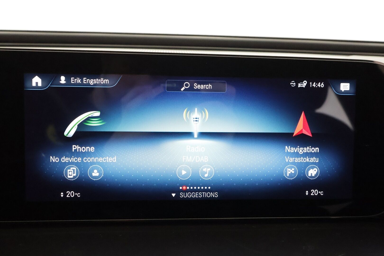 MERCEDES-BENZ EQC 2022 400 4Matic * Distronic+ / Koukku / P.kamera / Lisälämmitin /  Sporttipenkit / Widescreen / keyless * - Akku kuntotarkastettu SoH 97,3% / 2x Lataus / Kahdet Renkaat