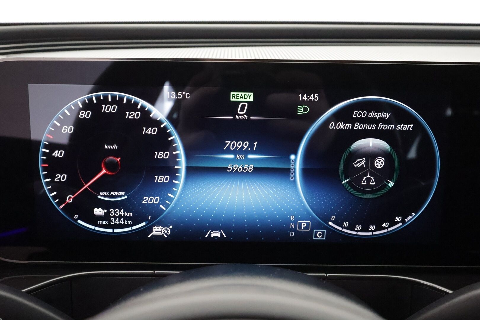 MERCEDES-BENZ EQC 2022 400 4Matic * Distronic+ / Koukku / P.kamera / Lisälämmitin /  Sporttipenkit / Widescreen / keyless * - Akku kuntotarkastettu SoH 97,3% / 2x Lataus / Kahdet Renkaat