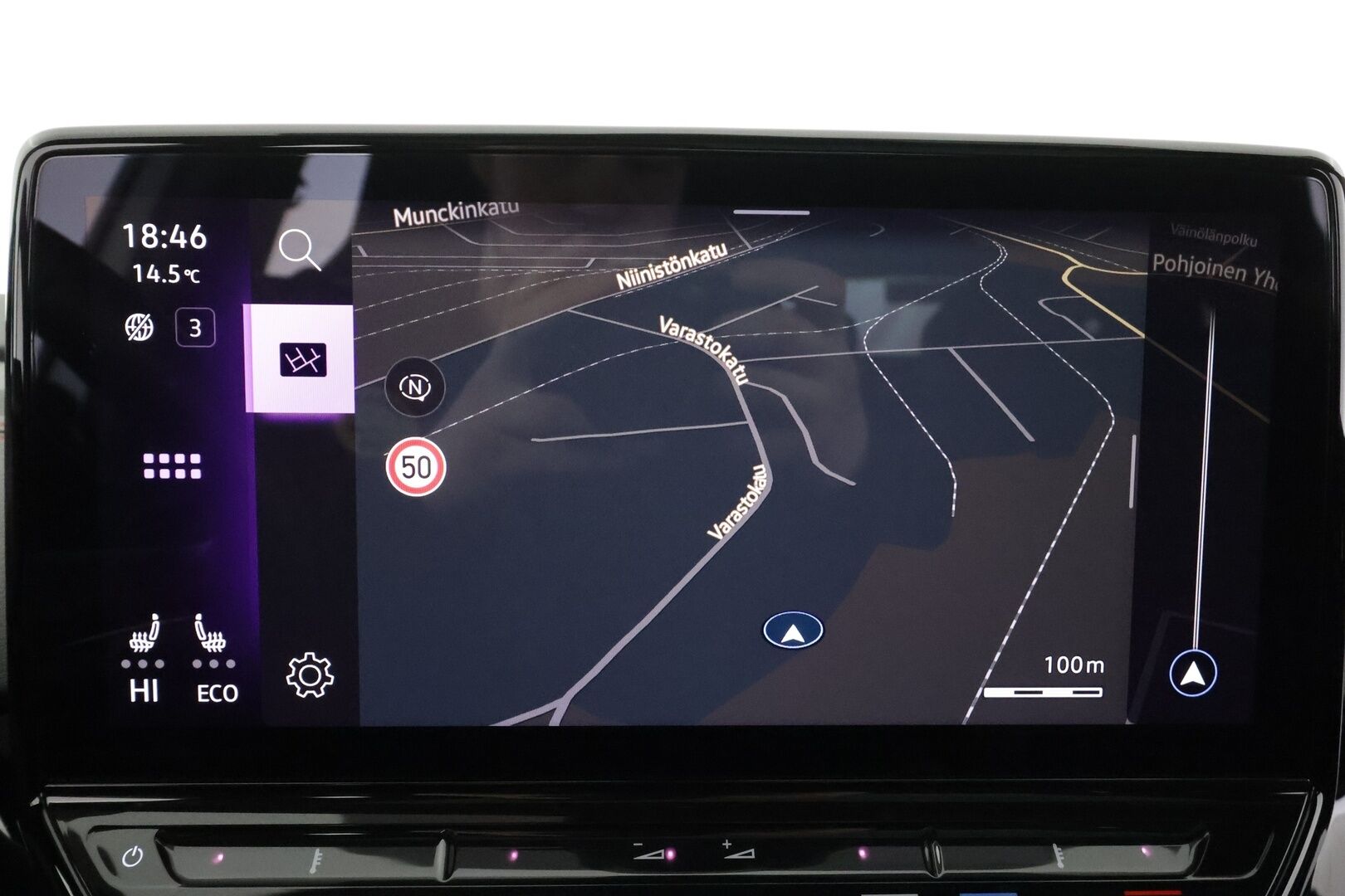 VOLKSWAGEN ID.4 2023 GTX Dual Motor AWD * HUD / Koukku / ILP / ACC / Matrix-LED / Koukku / Lasikatto / P.Kamera * - Hierovat Sportpenkit Muistilla / Merkkihuollot / Akku kuntotarkastettu / Kahdet renkaat aluvanteilla