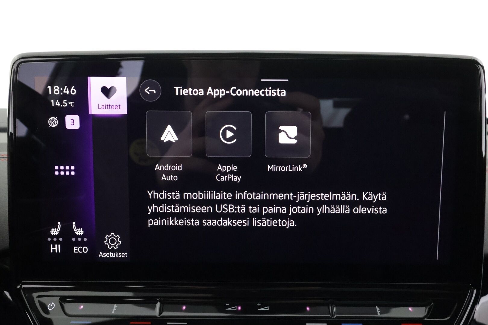 VOLKSWAGEN ID.4 2023 GTX Dual Motor AWD * HUD / Koukku / ILP / ACC / Matrix-LED / Koukku / Lasikatto / P.Kamera * - Hierovat Sportpenkit Muistilla / Merkkihuollot / Akku kuntotarkastettu / Kahdet renkaat aluvanteilla