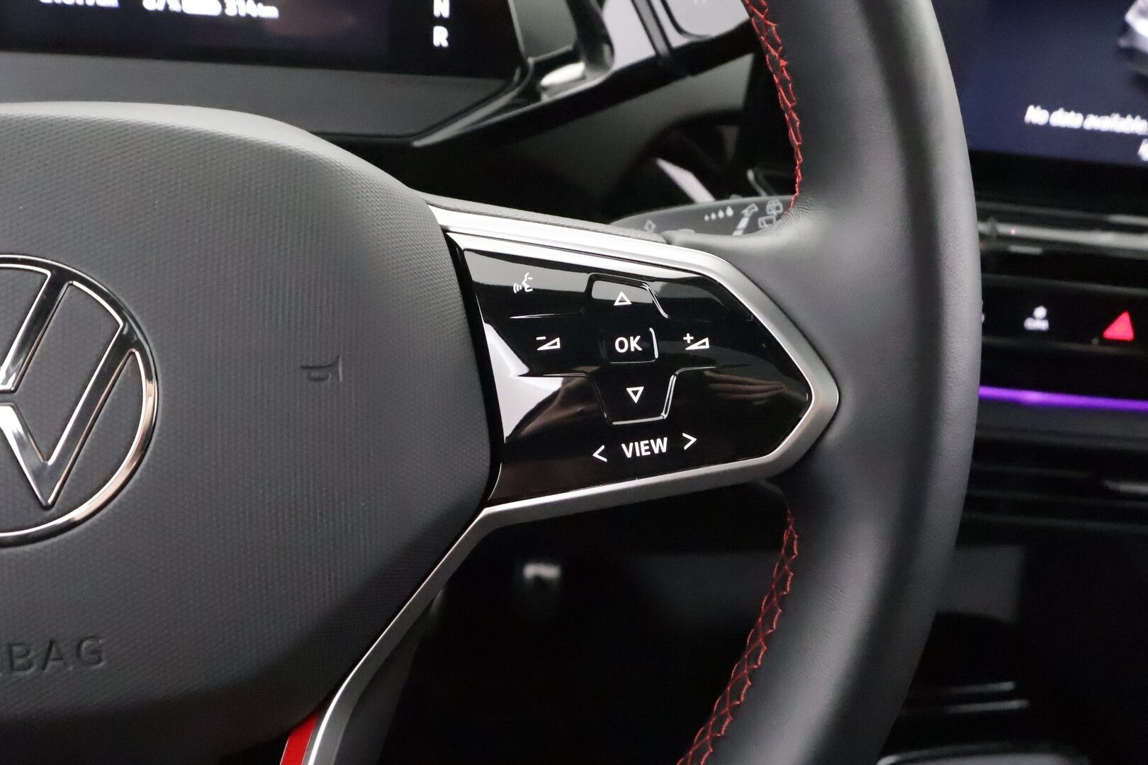 VOLKSWAGEN ID.4 2023 GTX Dual Motor AWD  * ACC / 360° / ILP / Lasikatto / IQ.Light / Koukku / Sähköluukku / Keyless / Navi *