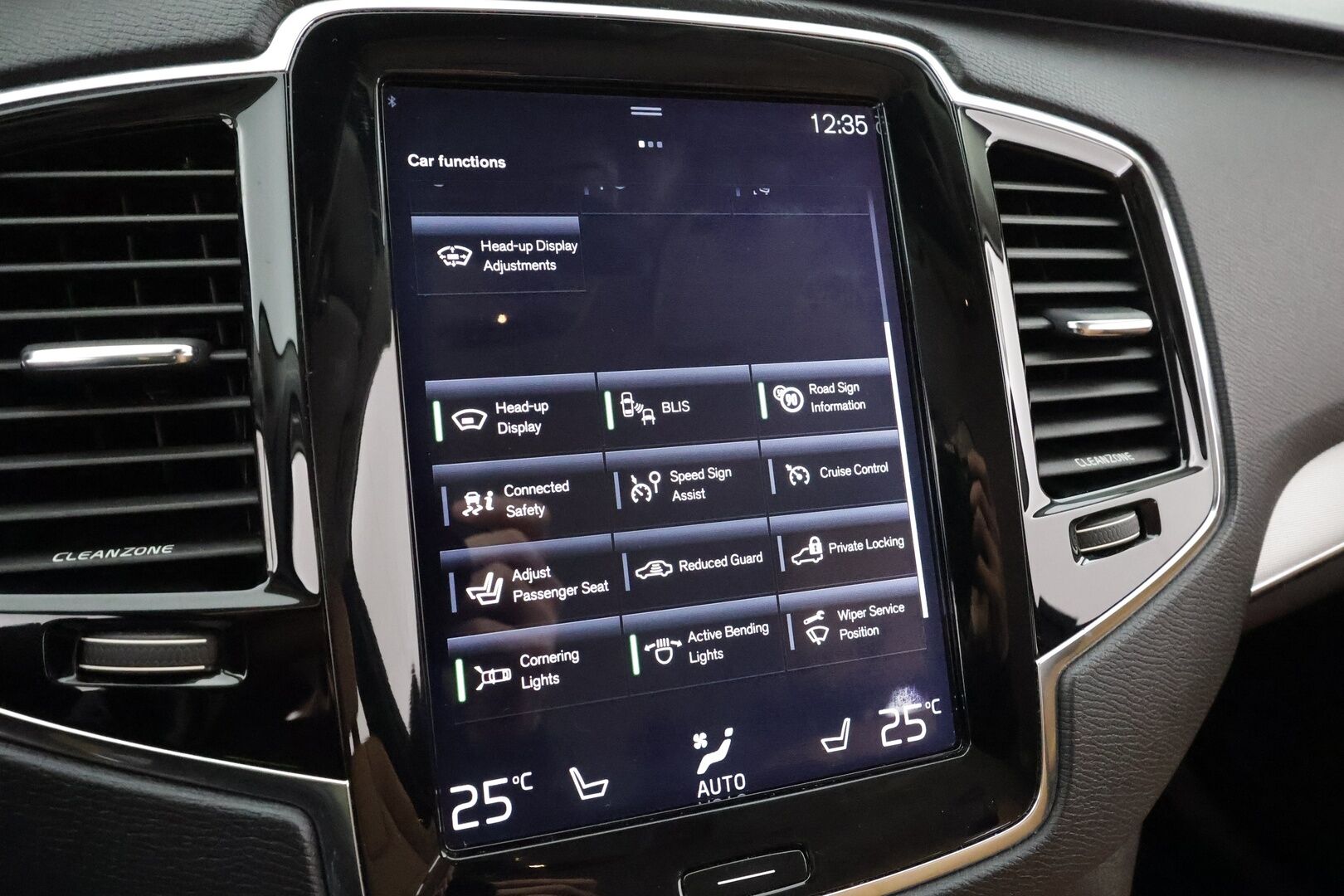 Volvo XC90 2016 D5 AWD Inscription aut 7-P * HUD / Webasto / Koukku / ACC / Full-LED / 360 / Sportnahat Muistilla / Navi / Keyless * - Ei AdBlue / 2x vanteet / Huippuvarusteltu / Viimeisin huolto 1/2026 - HULLUT AVAJAISHULINAT KORKOTARJOUS 3,29 %