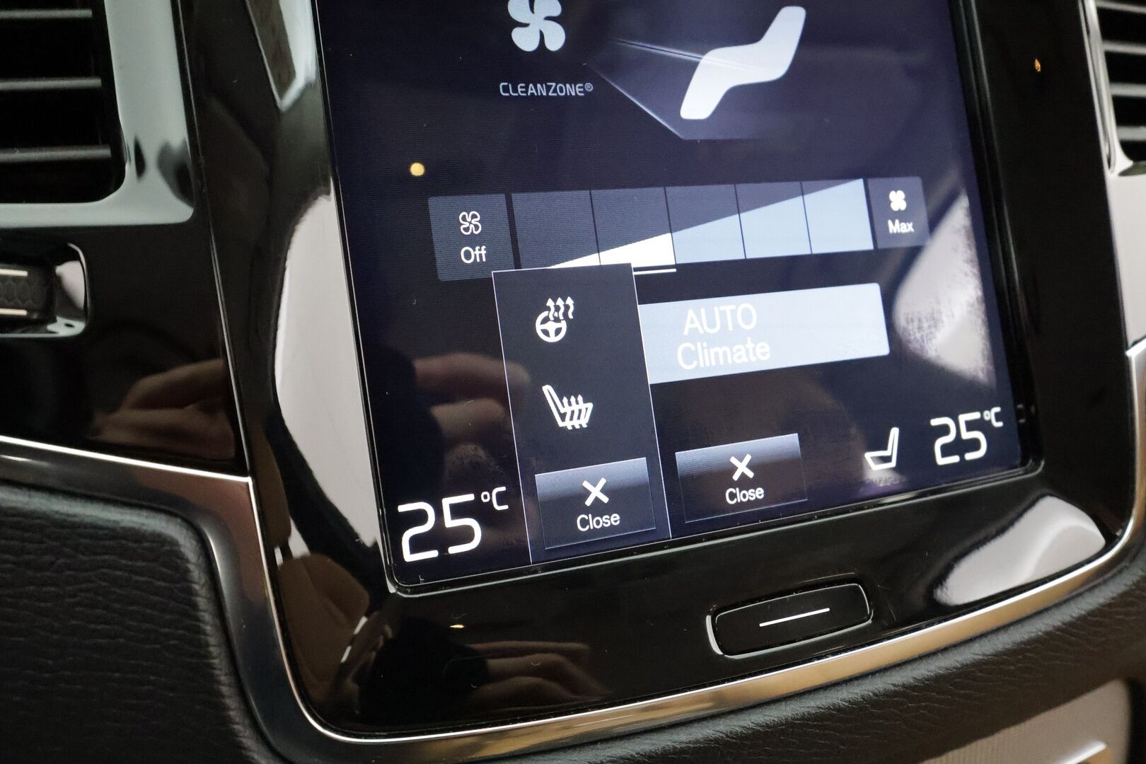 Volvo XC90 2016 D5 AWD Inscription aut 7-P * HUD / Webasto / Koukku / ACC / Full-LED / 360 / Sportnahat Muistilla / Navi / Keyless * - Ei AdBlue / 2x vanteet / Huippuvarusteltu / Viimeisin huolto 1/2026 - HULLUT AVAJAISHULINAT KORKOTARJOUS 3,29 %