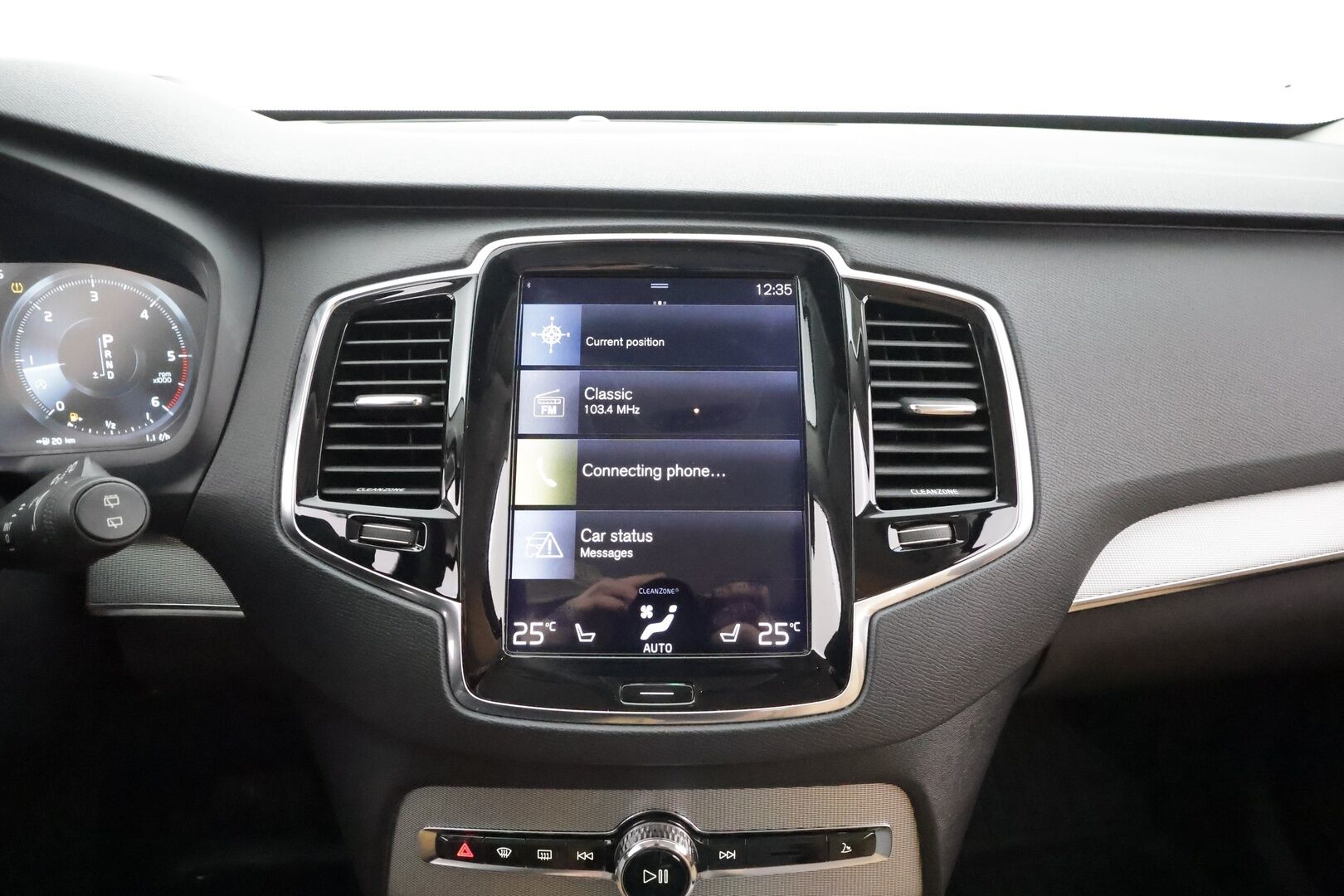 Volvo XC90 2016 D5 AWD Inscription aut 7-P * HUD / Webasto / Koukku / ACC / Full-LED / 360 / Sportnahat Muistilla / Navi / Keyless * - Ei AdBlue / 2x vanteet / Huippuvarusteltu / Viimeisin huolto 1/2026 - HULLUT AVAJAISHULINAT KORKOTARJOUS 3,29 %