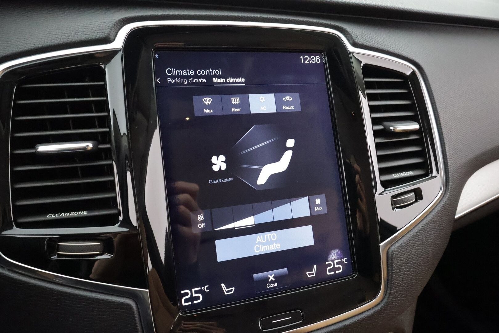 Volvo XC90 2016 D5 AWD Inscription aut 7-P * HUD / Webasto / Koukku / ACC / Full-LED / 360 / Sportnahat Muistilla / Navi / Keyless * - Ei AdBlue / 2x vanteet / Huippuvarusteltu / Viimeisin huolto 1/2026 - HULLUT AVAJAISHULINAT KORKOTARJOUS 3,29 %