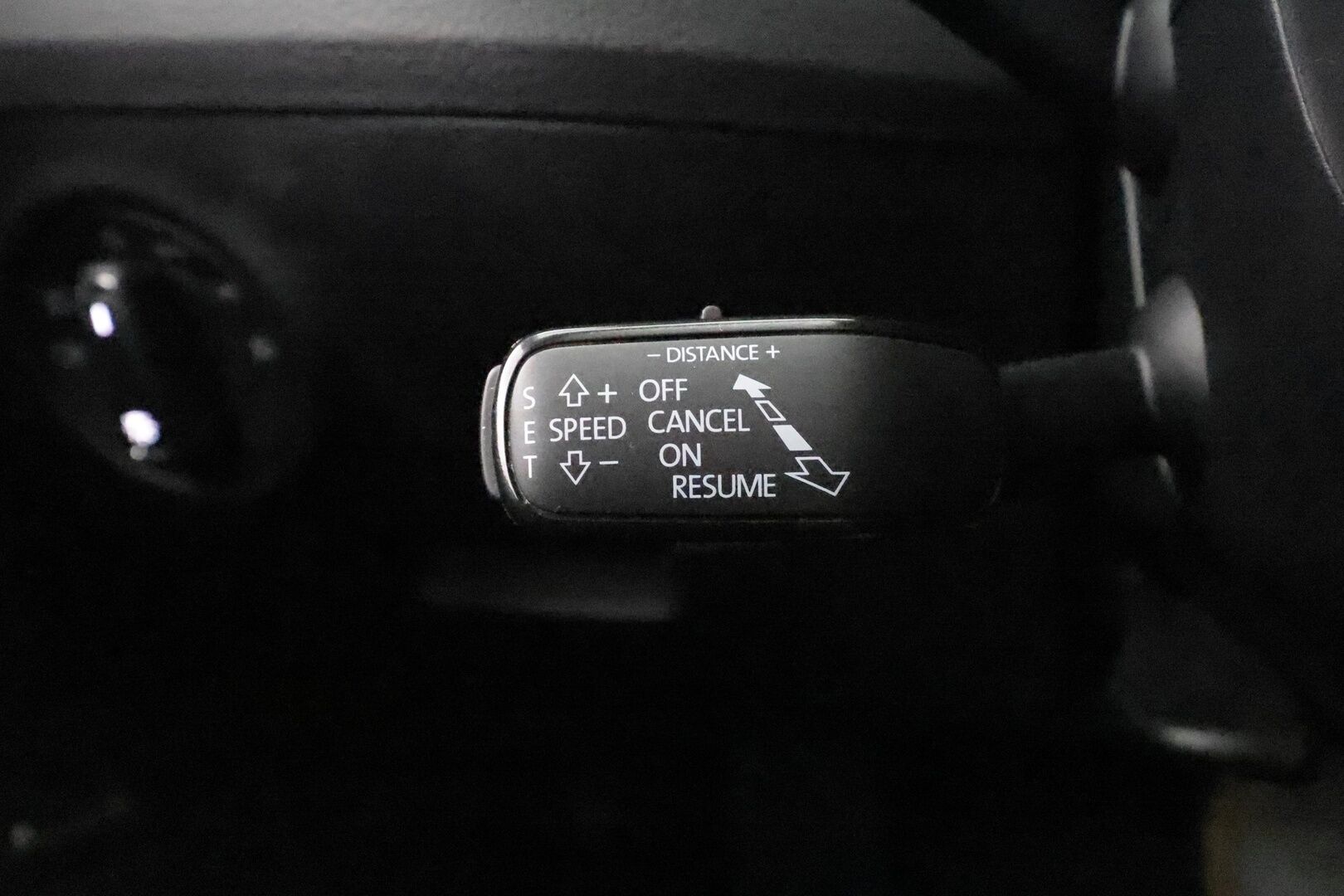 SKODA SUPERB 2021 Combi 1,5 TSI ACT Style - Webasto | Koukku | ACC | Matrix-LED | Canton | Muistipenkki | Kaistavahti | KeylessKahdet renkaat aluvanteilla | Hyvin huollettu