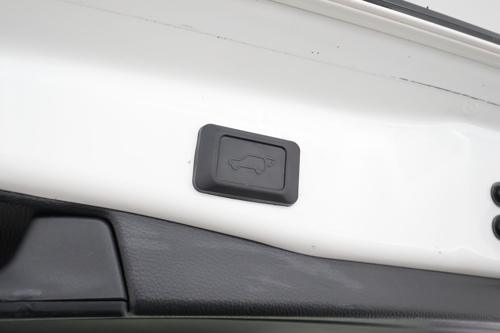 TOYOTA RAV4 PLUG-IN 2021 2.5 Hybrid AWD-i Active - ACC | LED | P.Kamera | Sähköpenkki | Kaistavahti | Keyless | Kahdet renkaat aluvanteilla