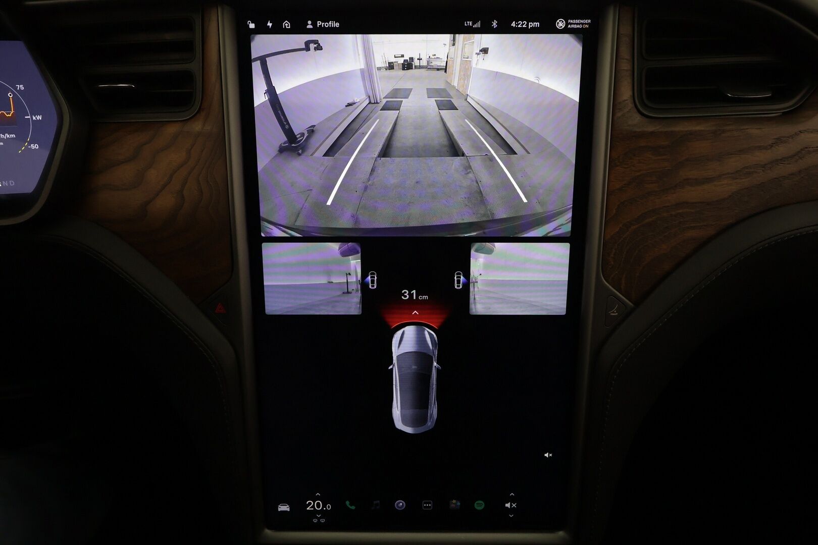 TESLA MODEL S 2020 Long Range AWD * Lasikatto / ACC / LED / P.kamera / Muistipenkki / Premium Audio / Navi / Keyless * - Ilma-alusta / 2x Latauskaapelit - HULLUT AVAJAISHULINAT KORKOTARJOUS 3,29 %