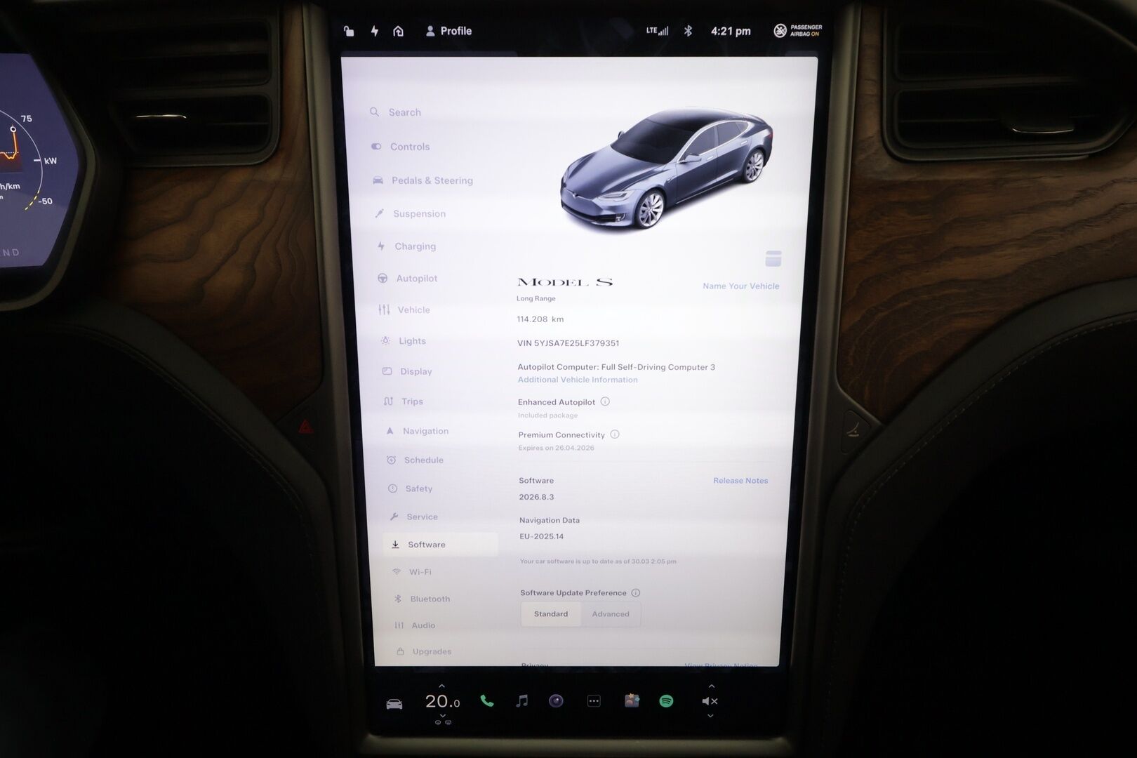 TESLA MODEL S 2020 Long Range AWD * Lasikatto / ACC / LED / P.kamera / Muistipenkki / Premium Audio / Navi / Keyless * - Ilma-alusta / 2x Latauskaapelit - HULLUT AVAJAISHULINAT KORKOTARJOUS 3,29 %