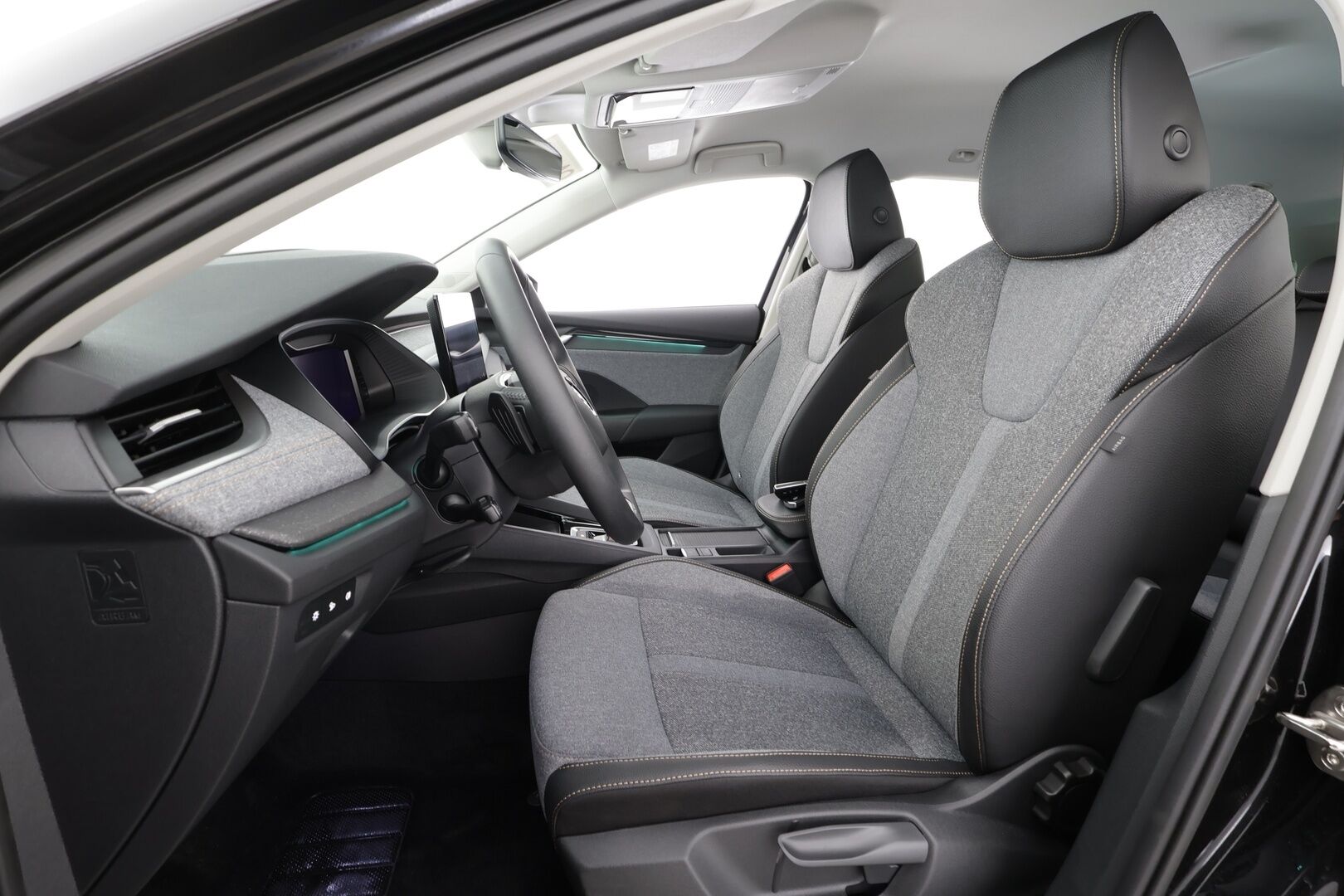 SKODA OCTAVIA 2025 2.0 TDi 110kW Selection DSG - * ACC | Webasto | HUD | 360-Kamera | Keyless | Matrix-LED *