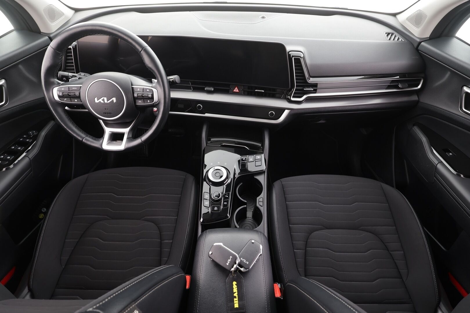 KIA SPORTAGE 2022 1,6 T-GDI AWD Plug-in Hybrid Business Premium AT 265hv * ACC / Lisälämmitin / P.kamera / LED / Sähköpenkit * - Akku kuntotarkastettu SoH 98% / Kahdet Renkaat / Koti & Kauppalaturi