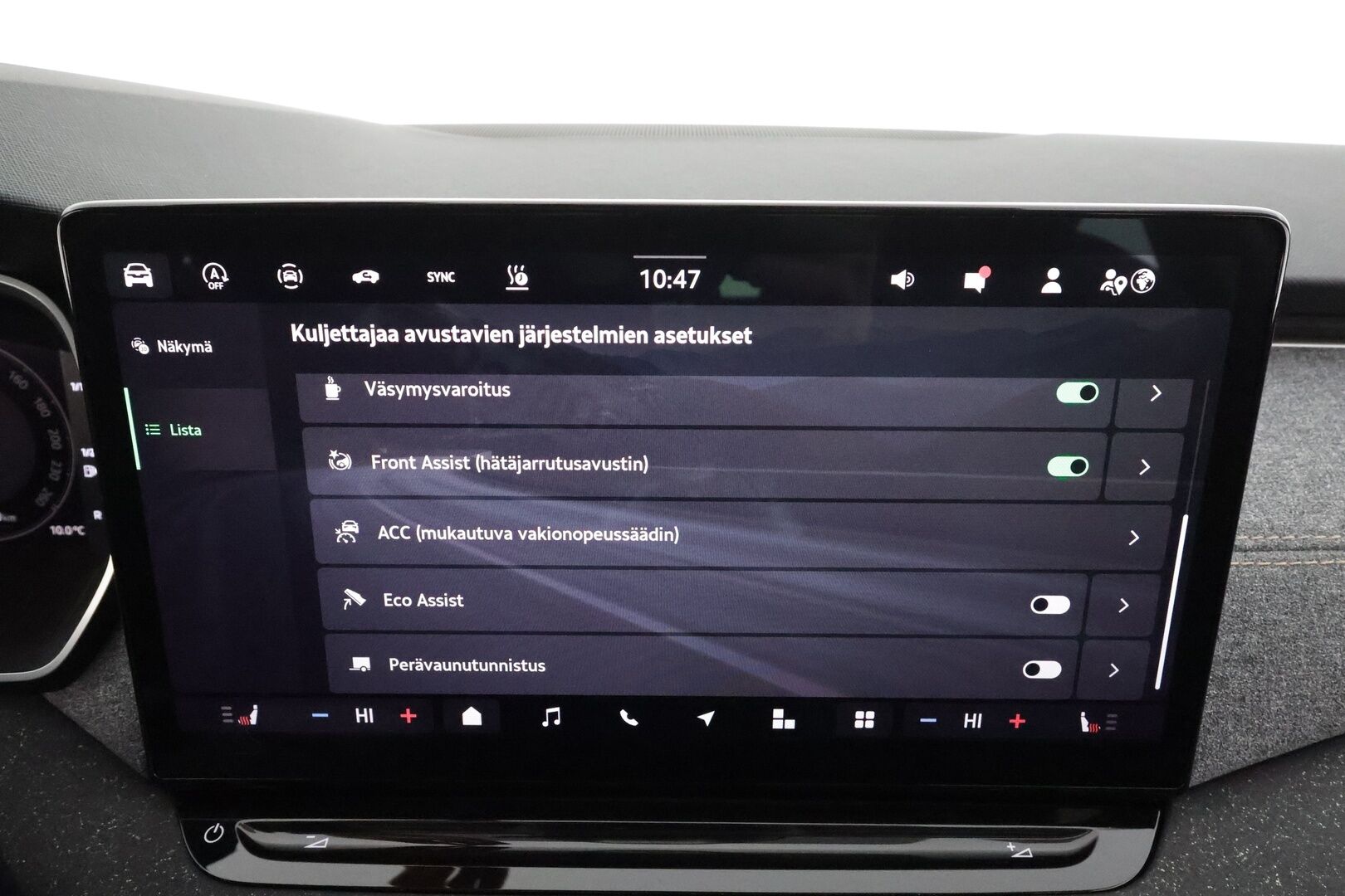 SKODA OCTAVIA 2025 Selection 2.0 TDi 110kW DSG * ACC / Koukku / Webasto / Matrix-LED / 360-kamera / Muistipenkit / Keyless*