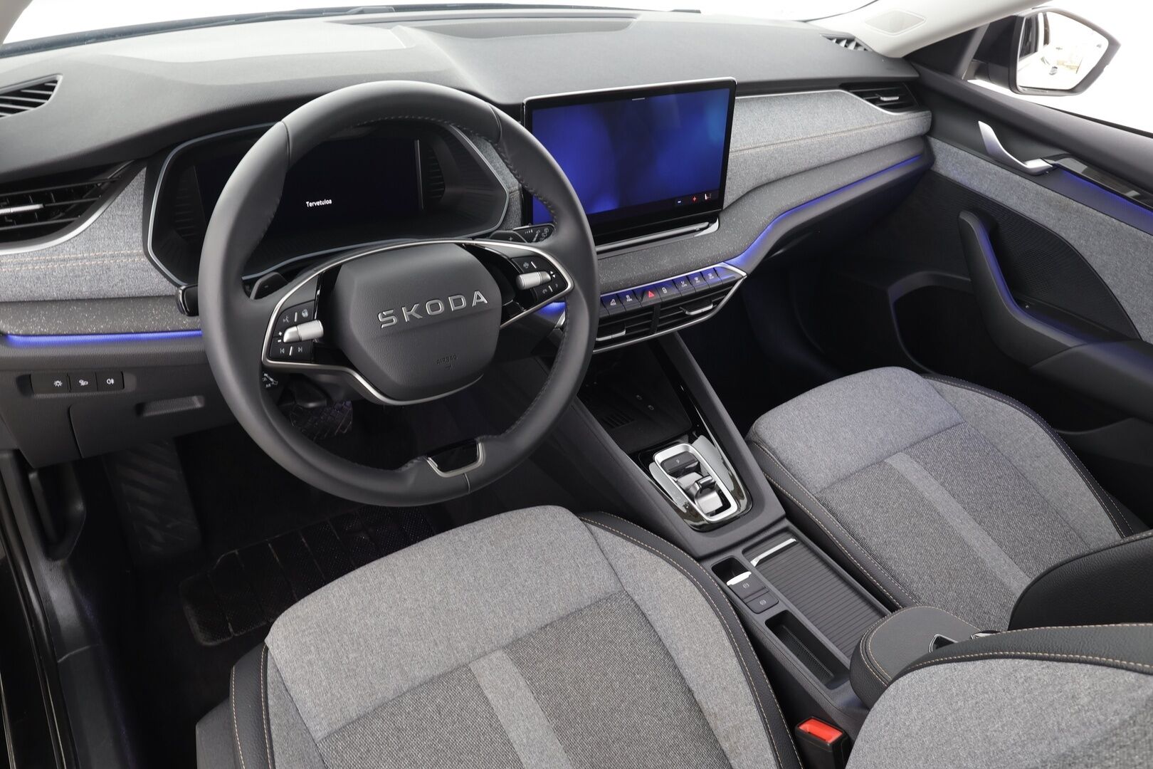 SKODA OCTAVIA 2025 Selection 2.0 TDi 110kW DSG * ACC / Koukku / Webasto / Matrix-LED / 360-kamera / Muistipenkit / Keyless*